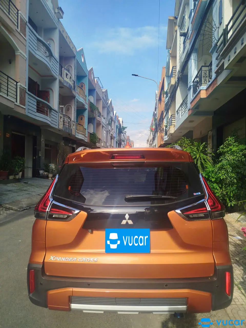 Mitsubishi Xpander Cross 2021 màu cam - Ngoại thất 1