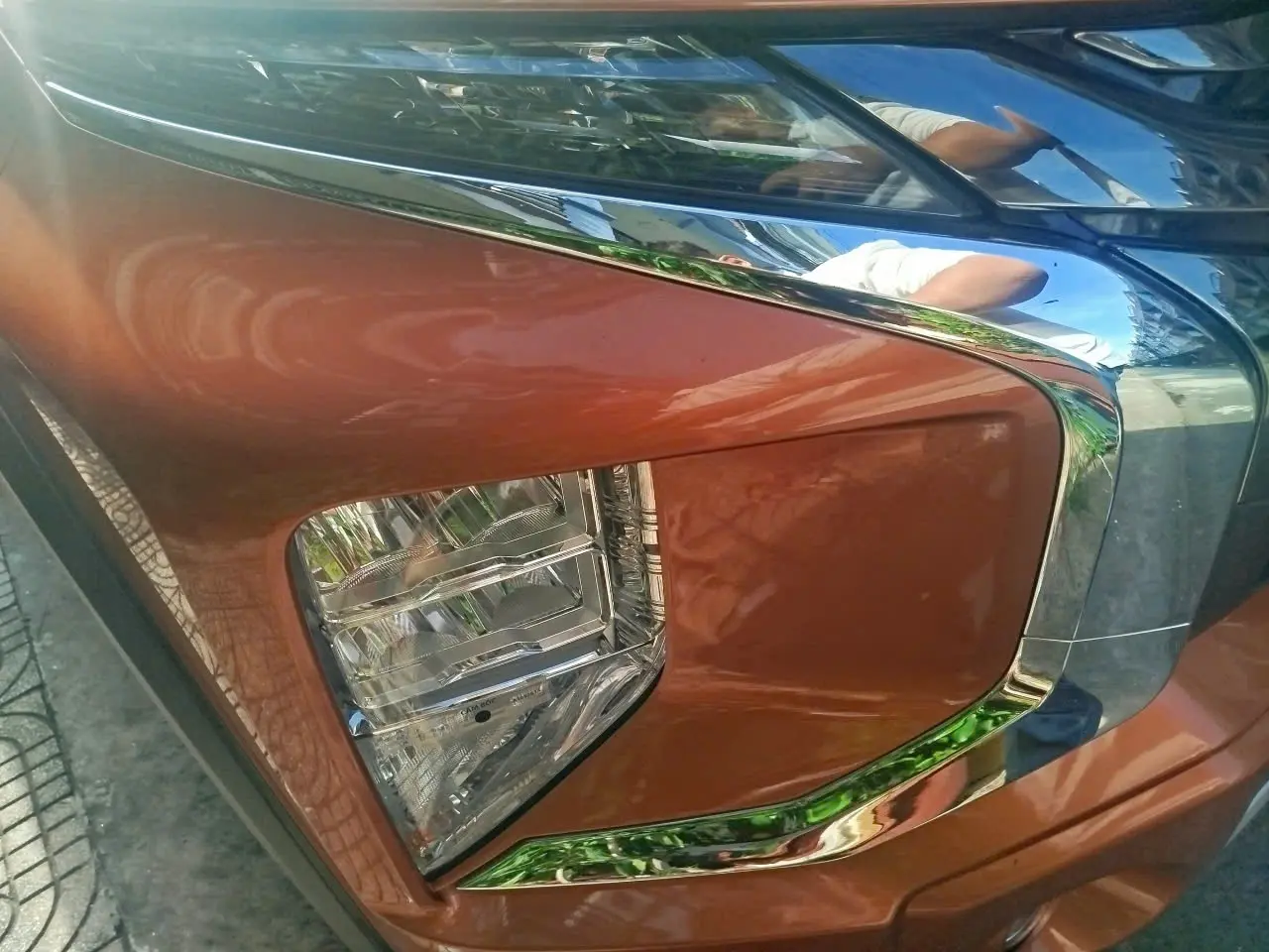 Mitsubishi Xpander Cross 2021 màu cam - Ngoại thất 8