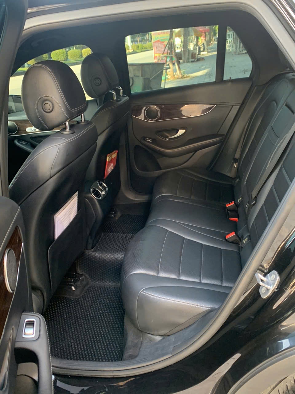 Mercedes Benz GLC 200 2019 - Nội thất 3
