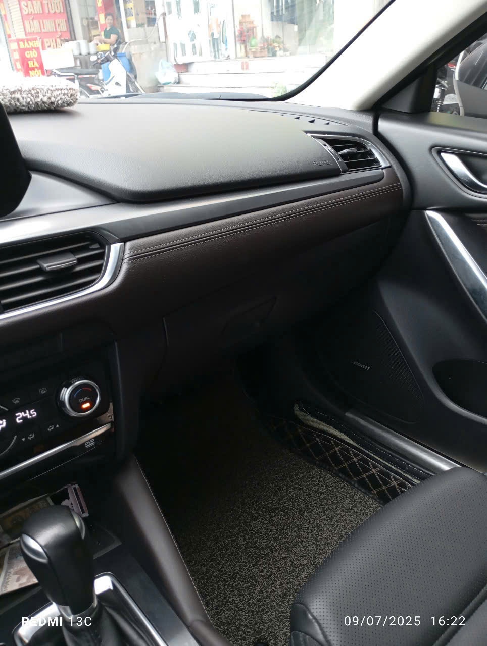 Mazda6 Premium 2019 - Nội thất 4