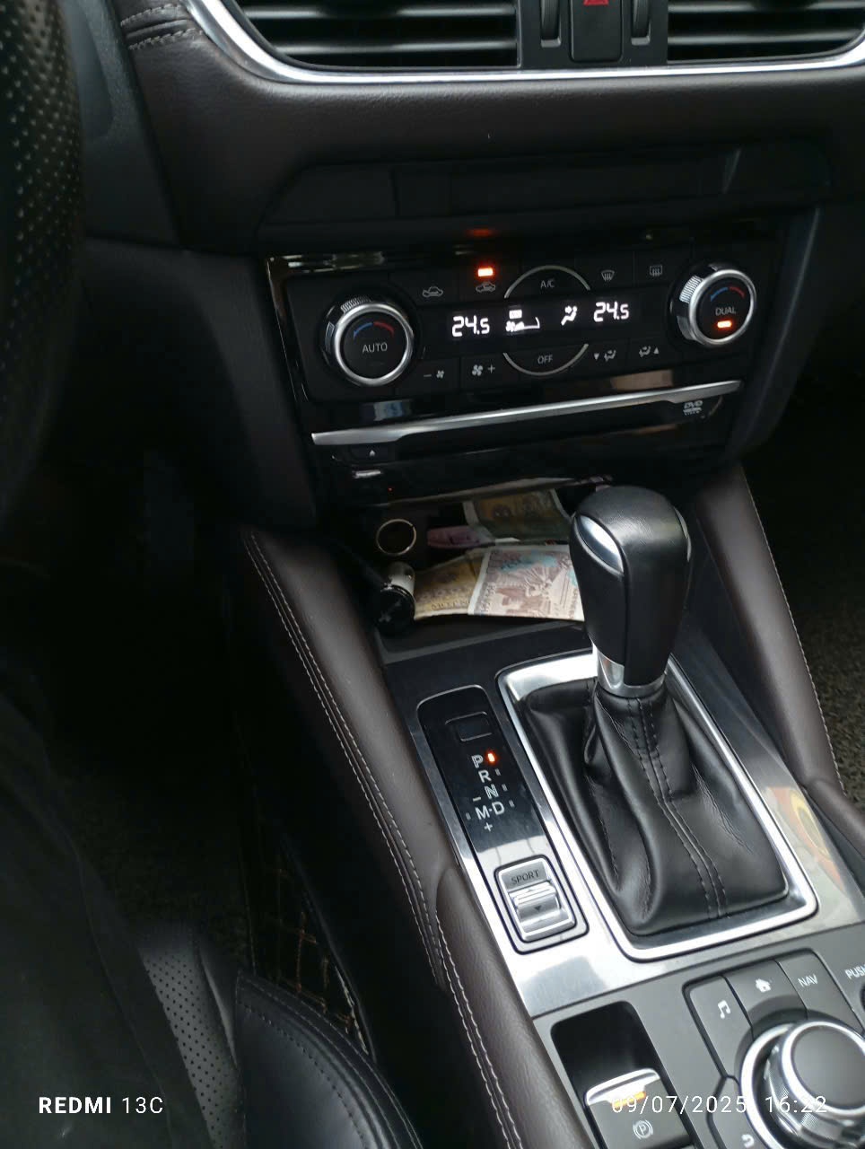 Mazda6 Premium 2019 - Nội thất 6
