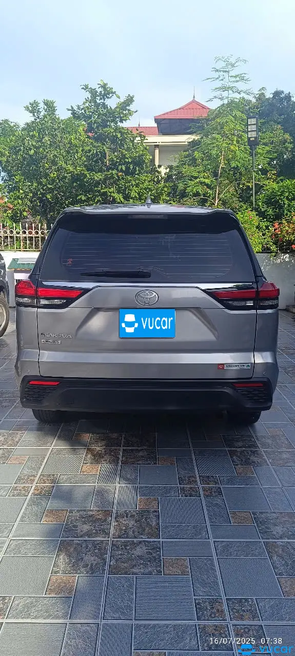 Toyota Innova máy xăng 2024 - Ngoại thất 5