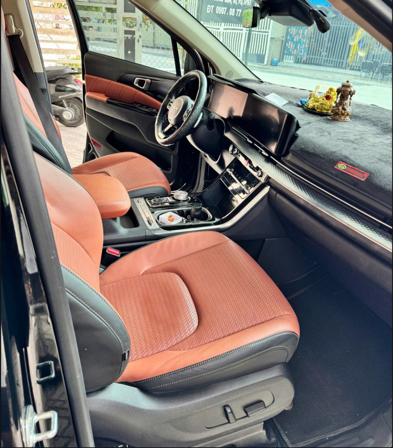Kia Carnival Signature 2.2D 2022 - Nội thất 1