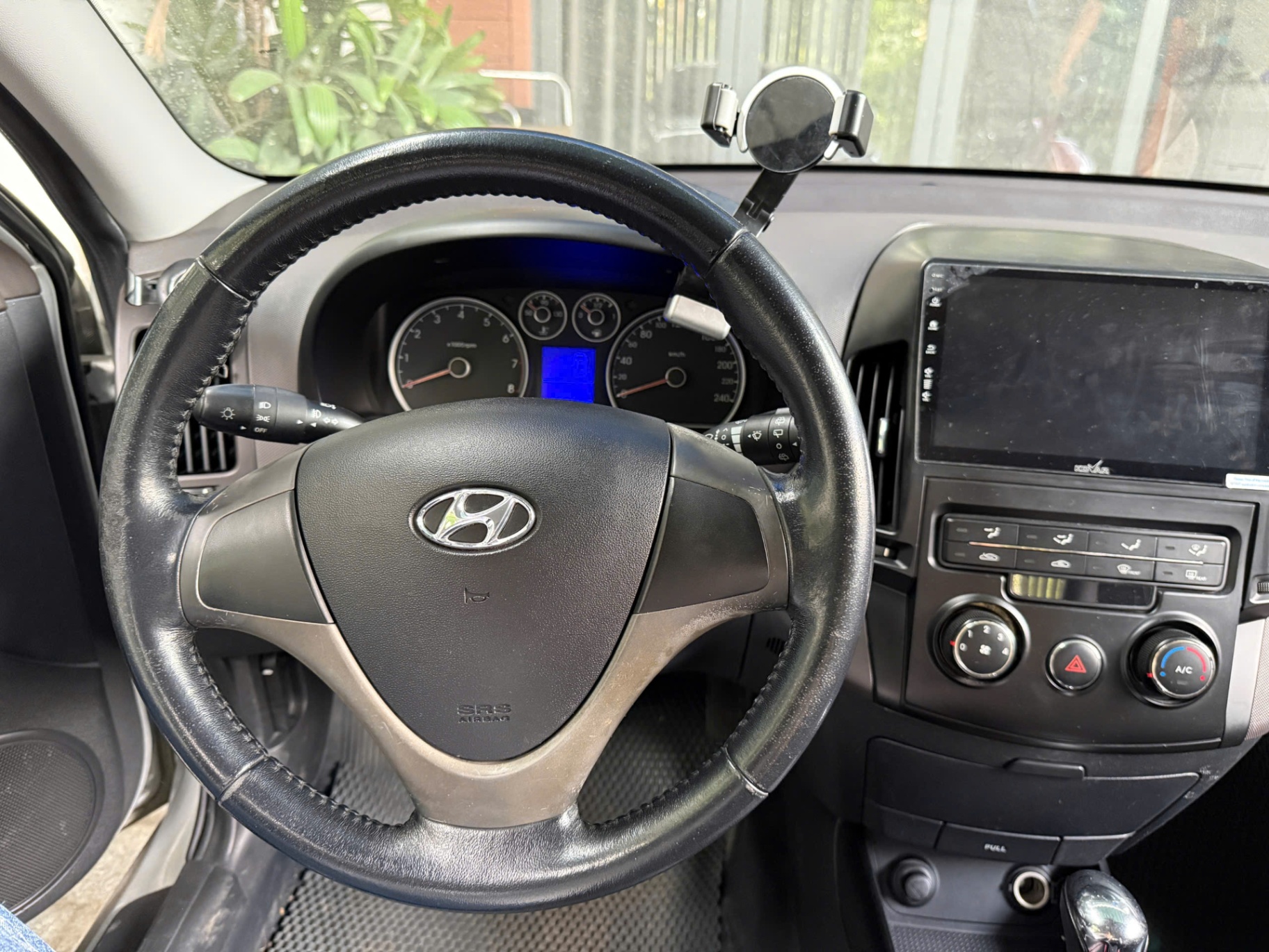 Hyundai i30 2009  - Nội thất 4