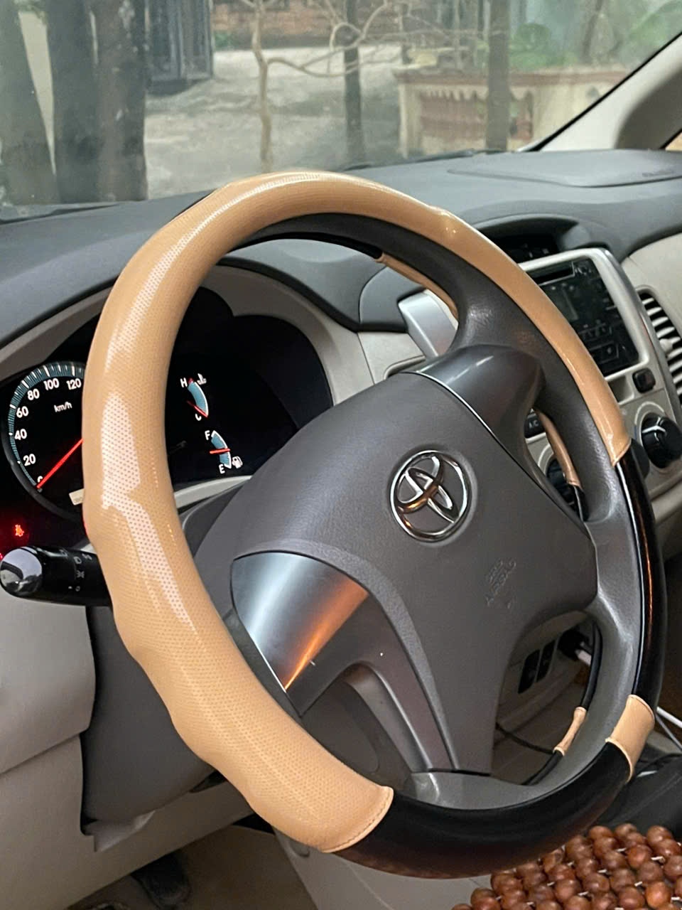 Toyota Innova 2016 - Nội thất 4
