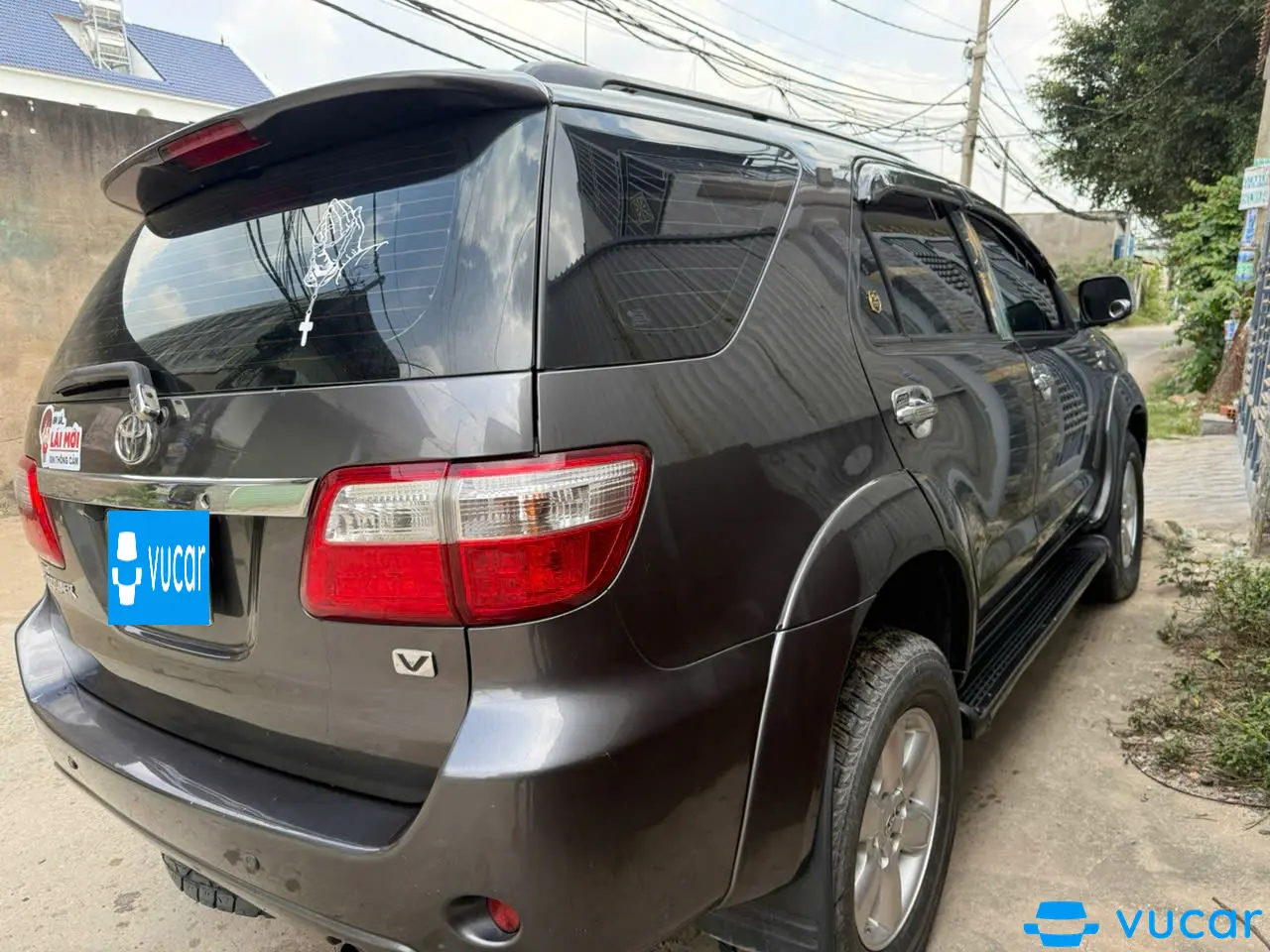 Toyota Fortuner 2010 - Ngoại thất 1
