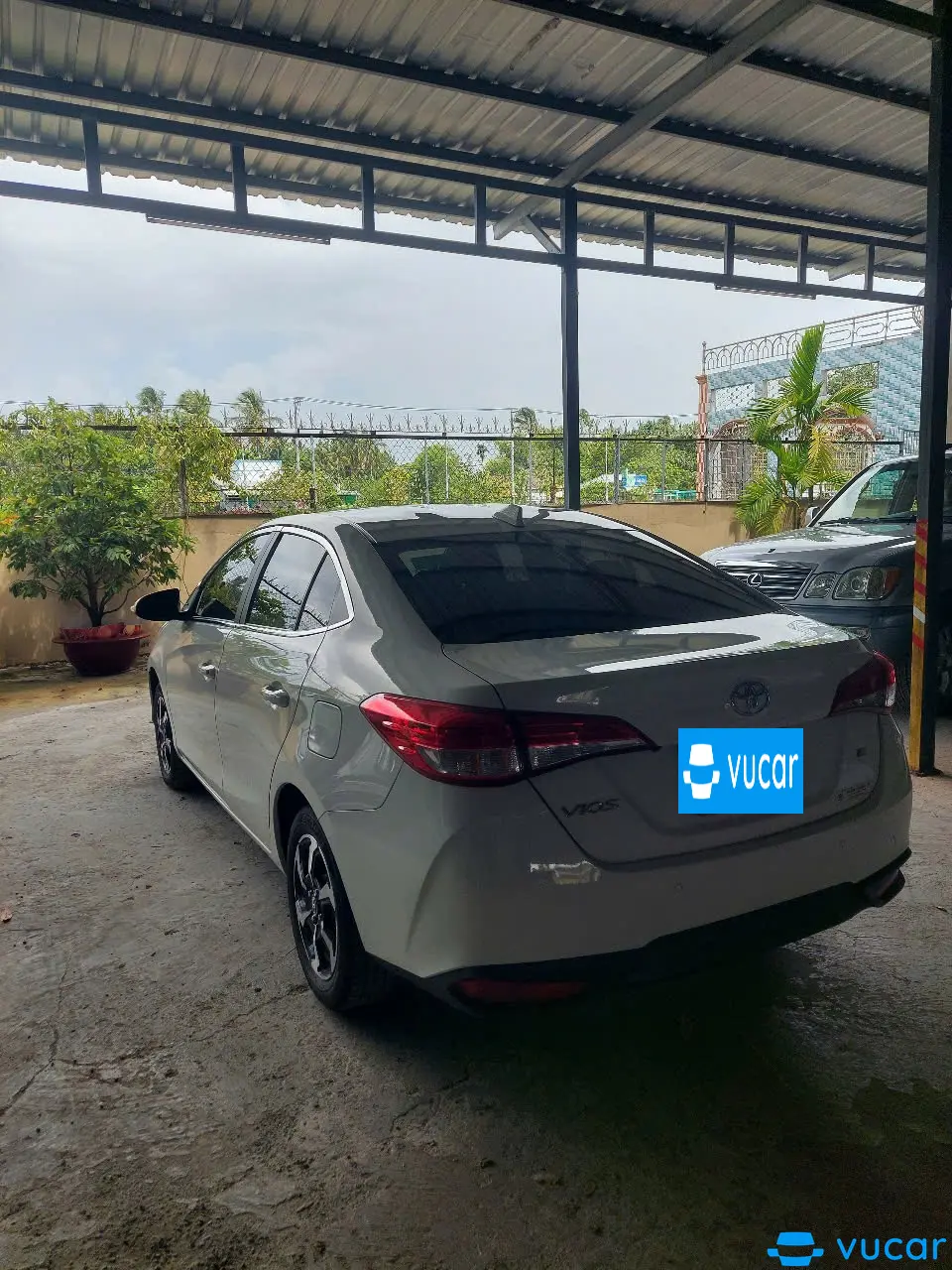 Toyota Vios E số tự động 2023 - Ngoại thất 2