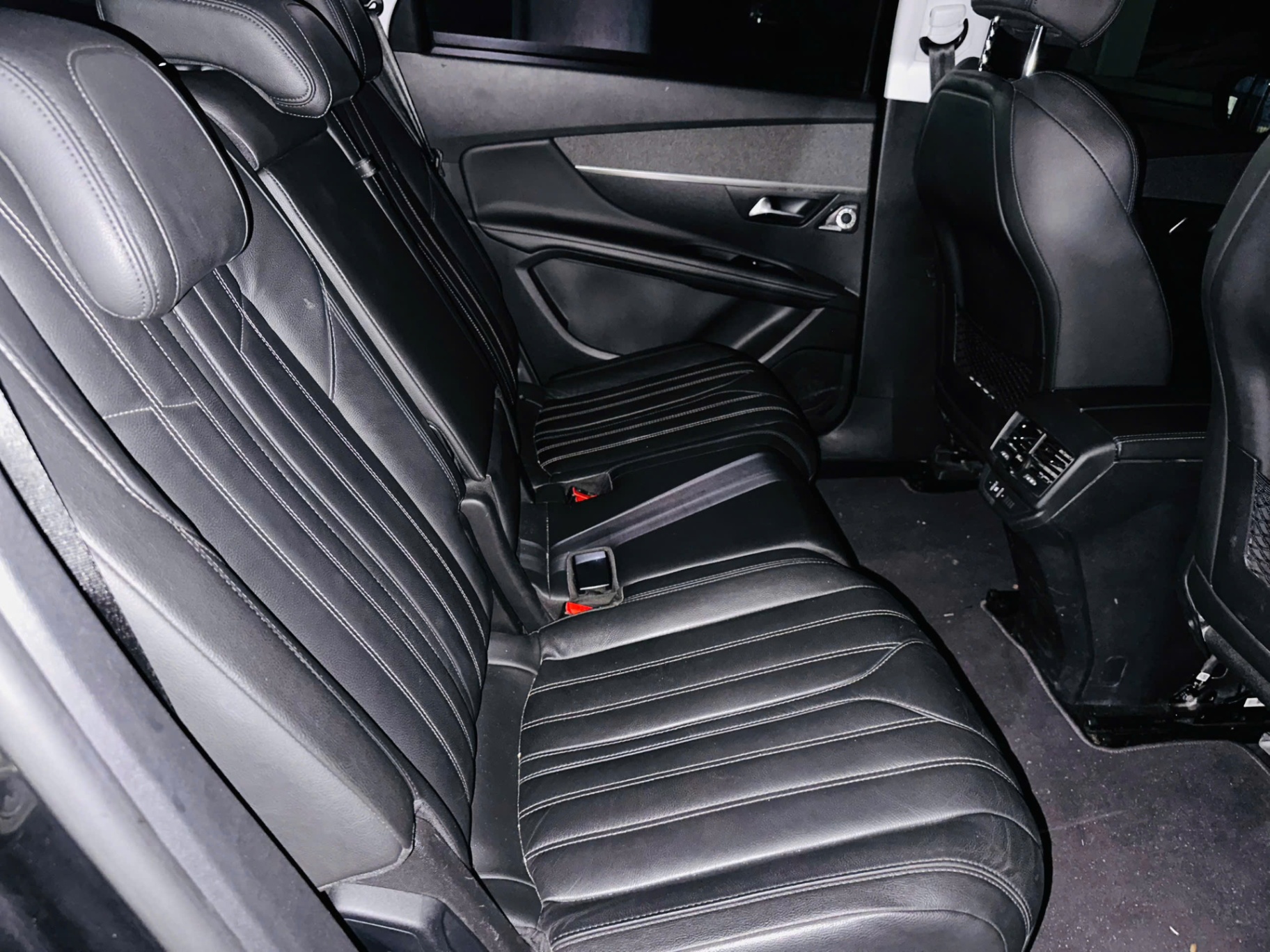 peugeot 5008  - Nội thất 14