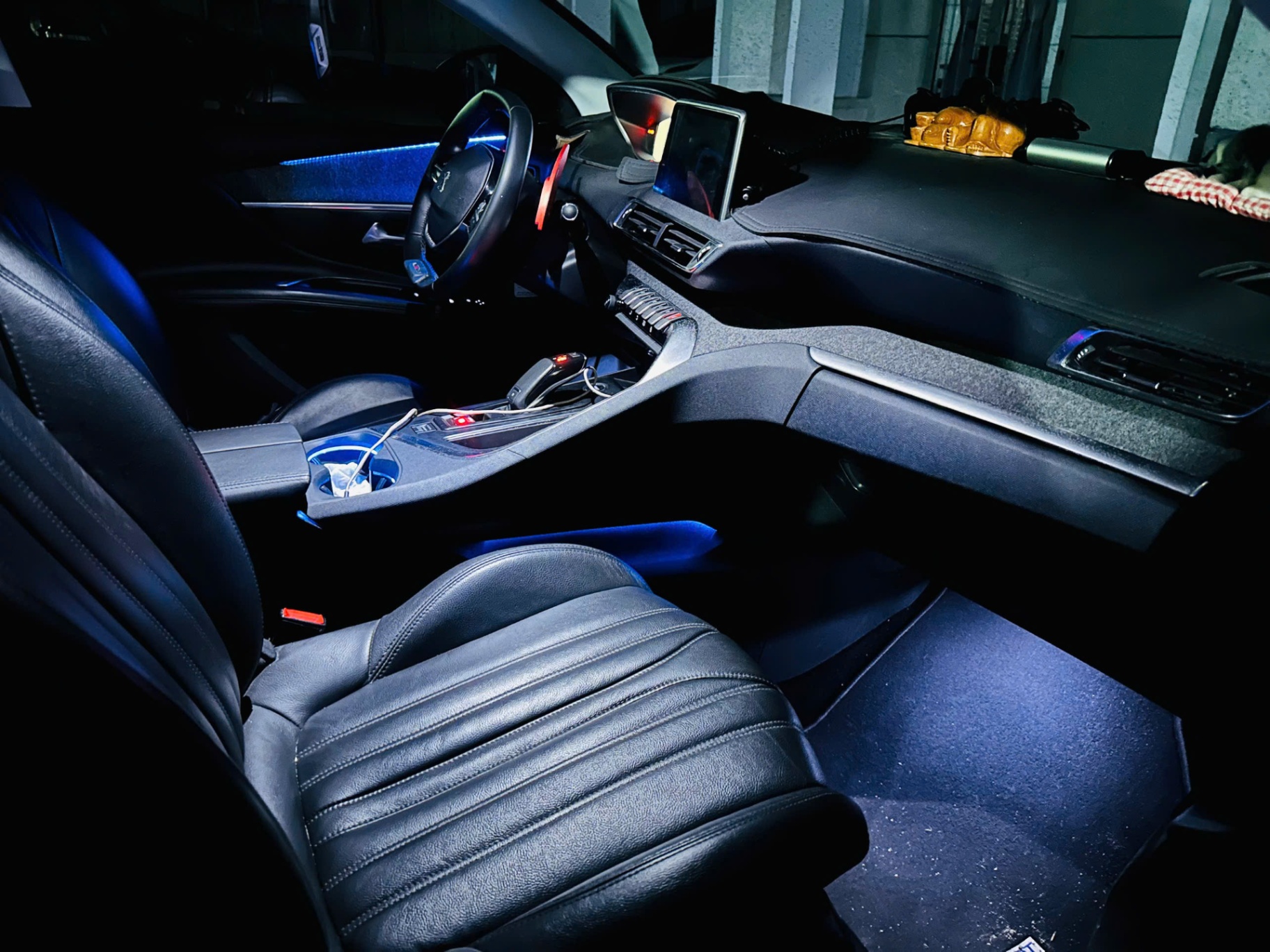 peugeot 5008  - Nội thất 15