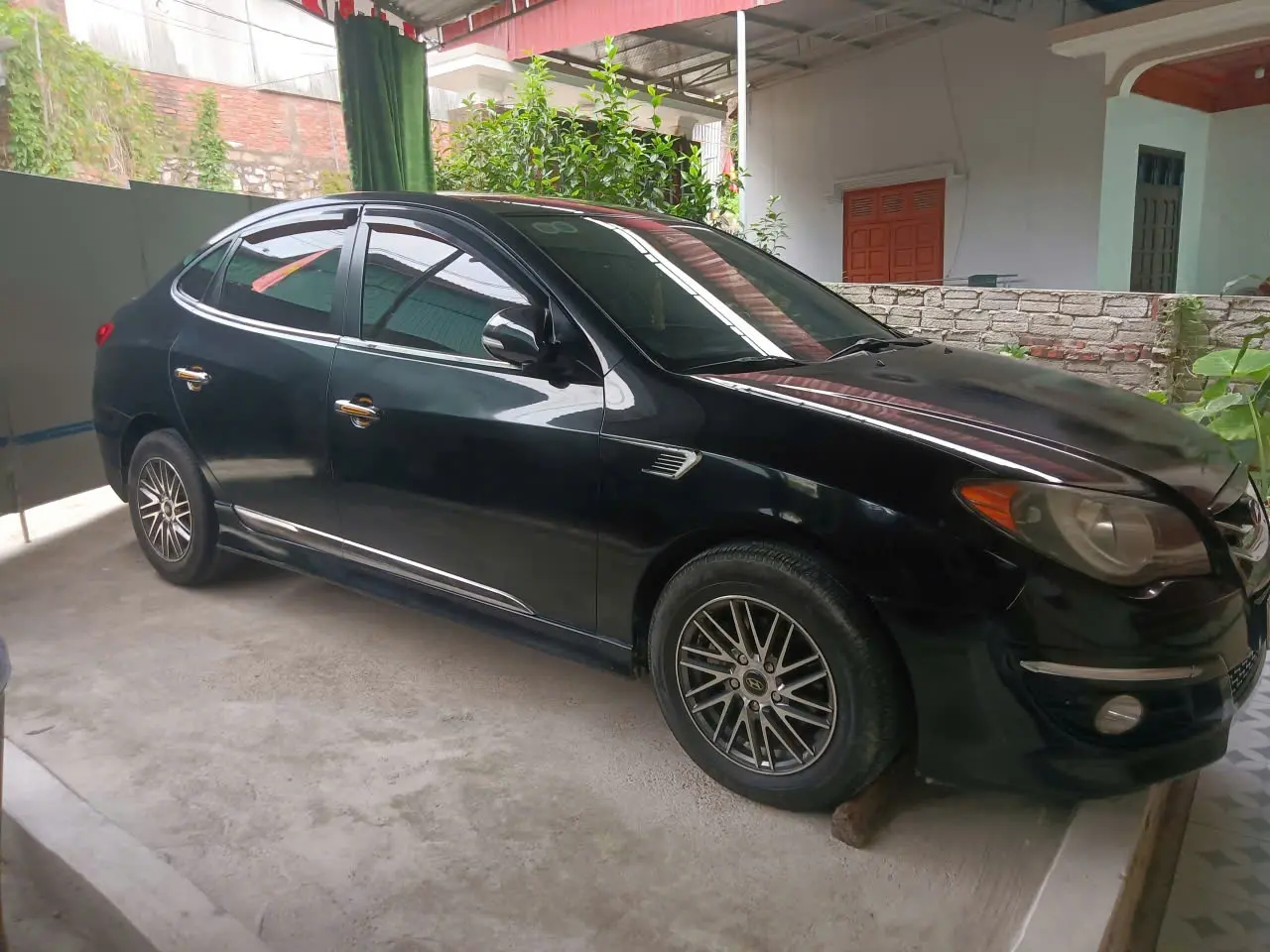 Hyundai Avante MT 2013 - Ngoại thất 2