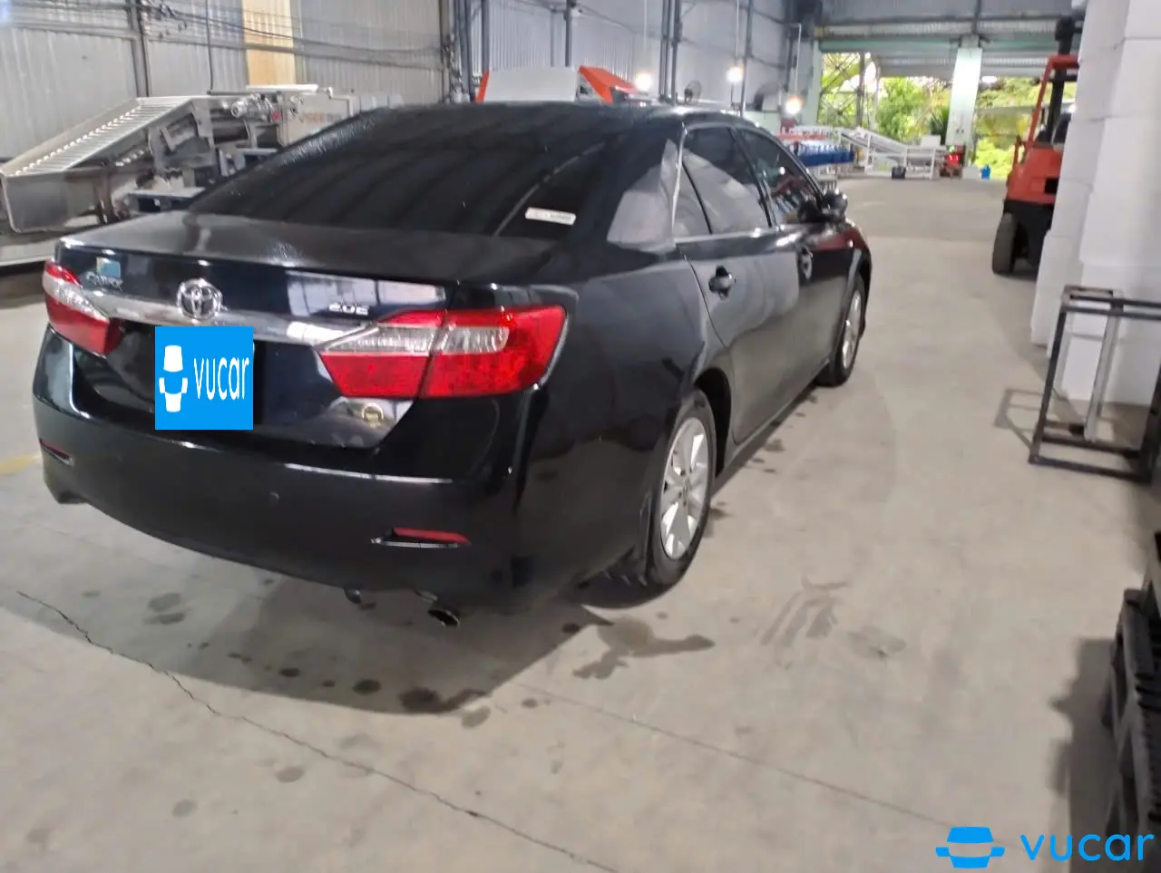 Toyota Camry 2.0E 2013 - Ngoại thất 6