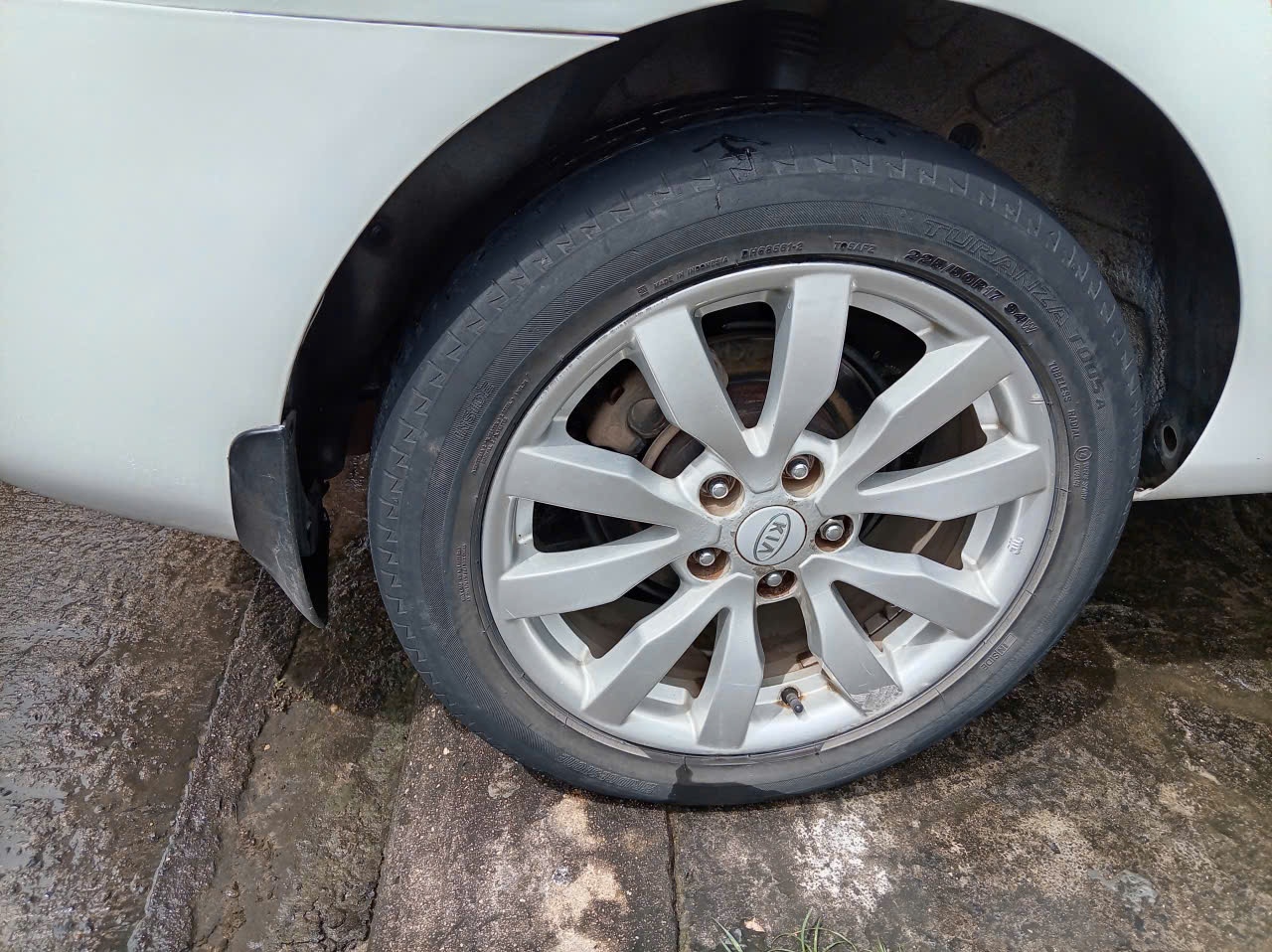 Kia Carens S SX 2.0 MT 2013
