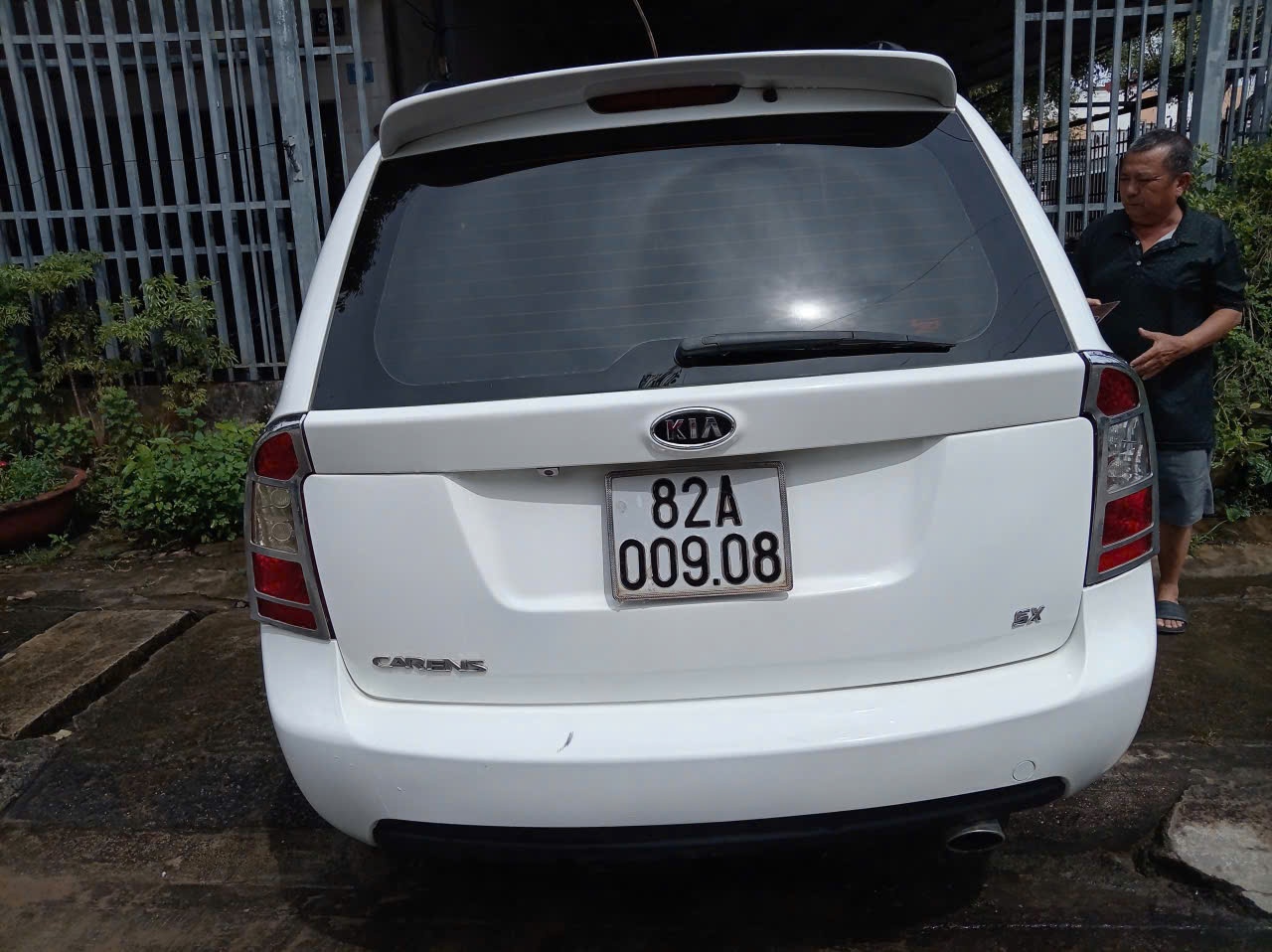 Kia Carens S SX 2.0 MT 2013 - Ngoại thất 2