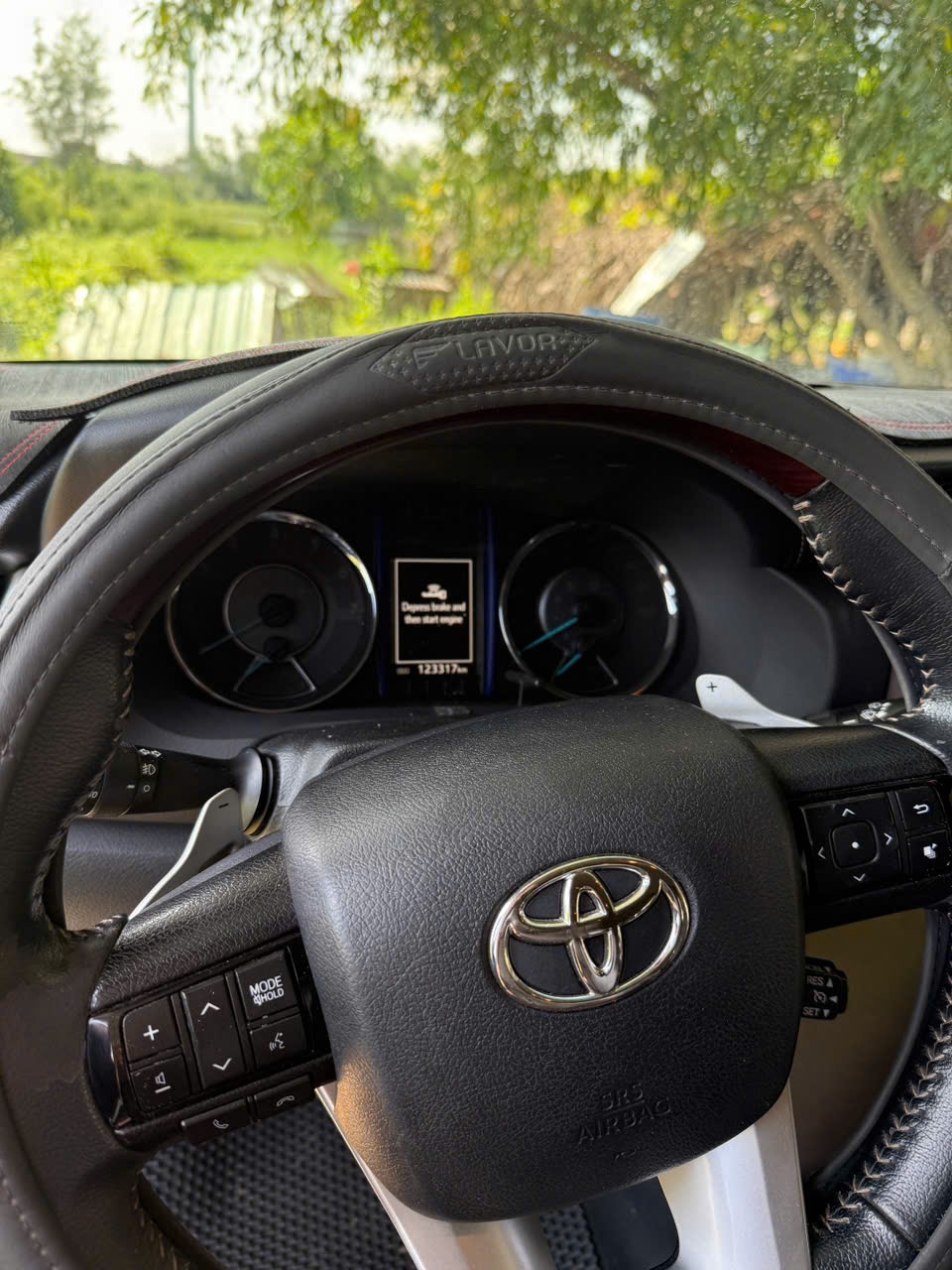 Toyota Fortuner 4x2 2019  - Nội thất 5