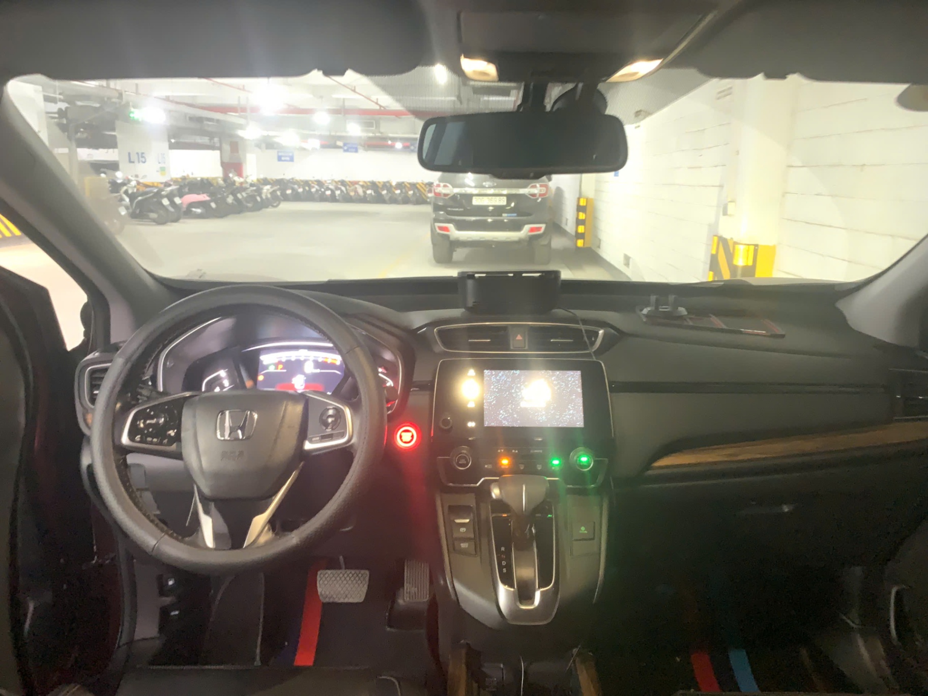 Honda CR-V L 2019  - Nội thất 4