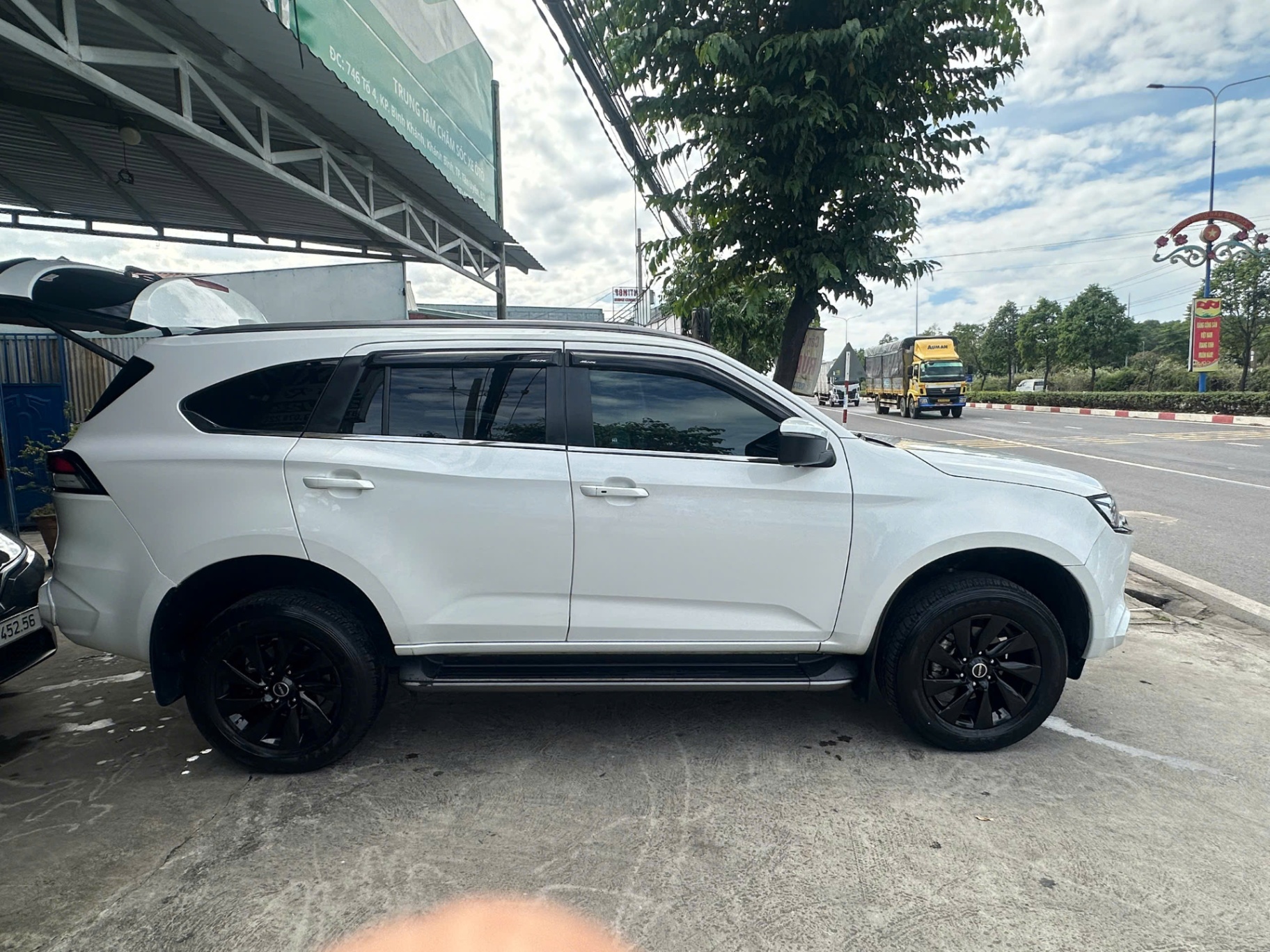 Isuzu mux 2021 - Ngoại thất 7