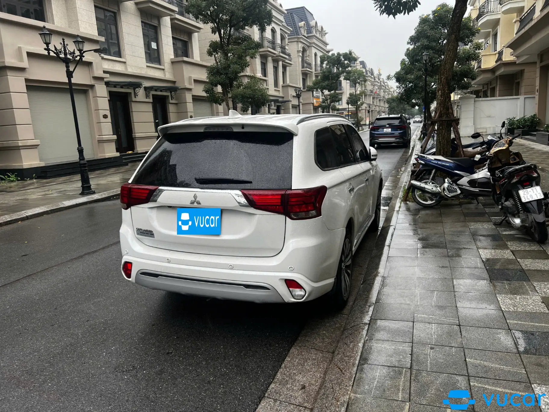 Mitsubishi Outlander 2.0 CVT 2021 - Ngoại thất 2
