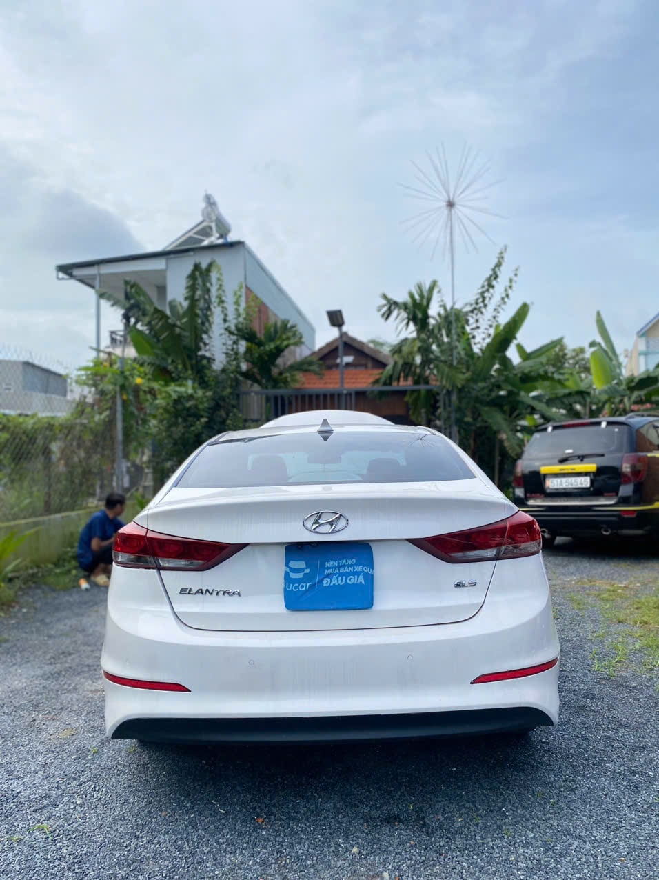 Huyndai Elantra 2017  - Ngoại thất 10