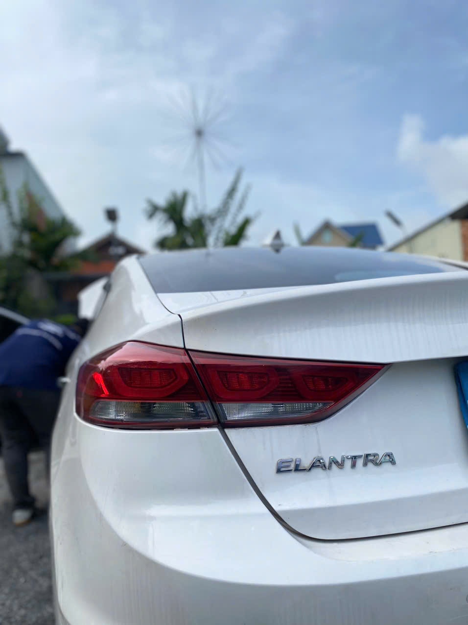 Huyndai Elantra 2017  - Ngoại thất 9