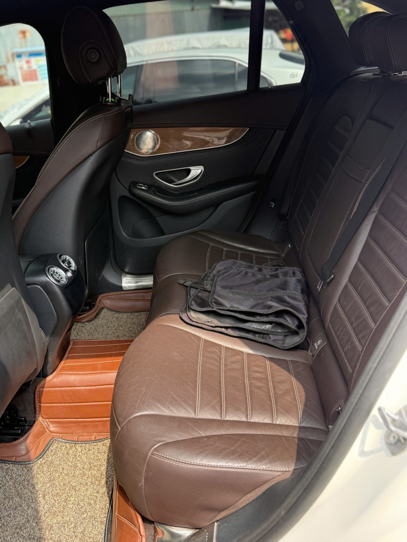 Mercedes-Benz GLC GLC 250 2017  - Nội thất 10