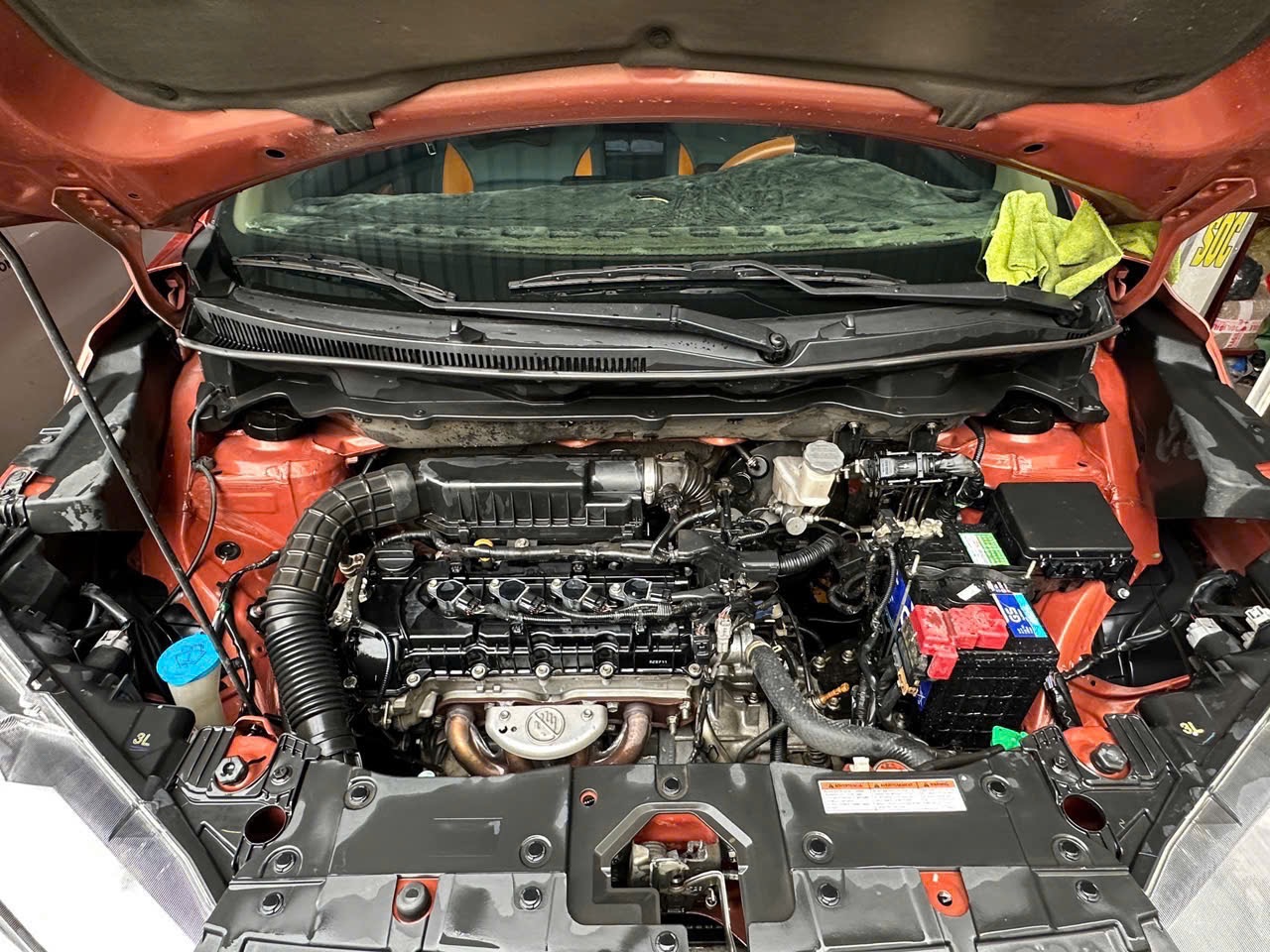 Suzuki xl7 2023 - Khoang động cơ 1