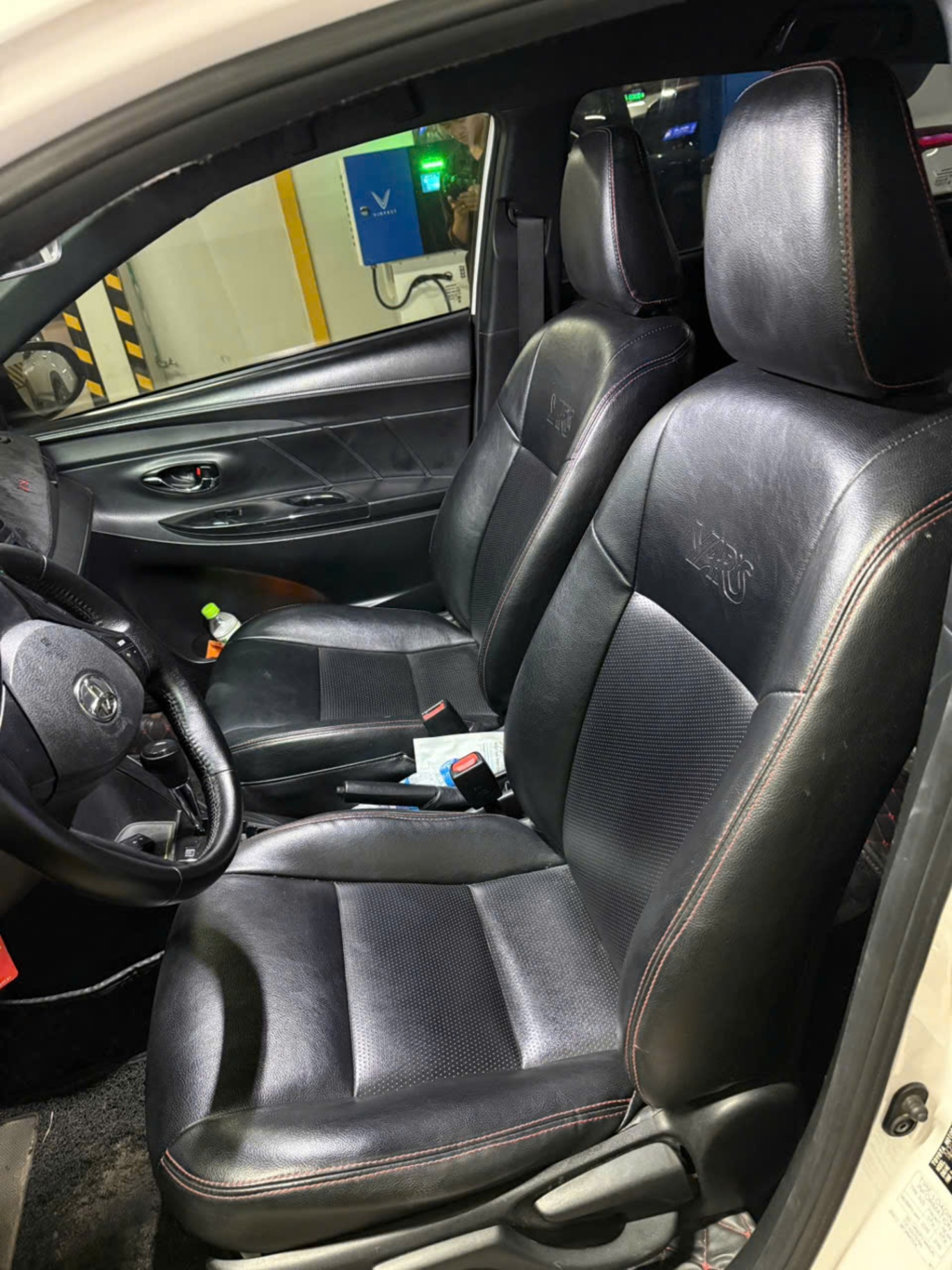 Toyota Yaris G1,3 AT 2015 - Nội thất 1