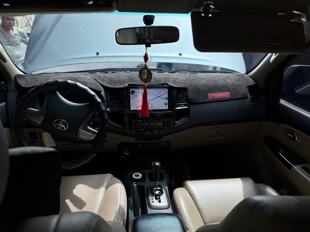 Toyota Fortuner 2.7 2014 - Nội thất 10