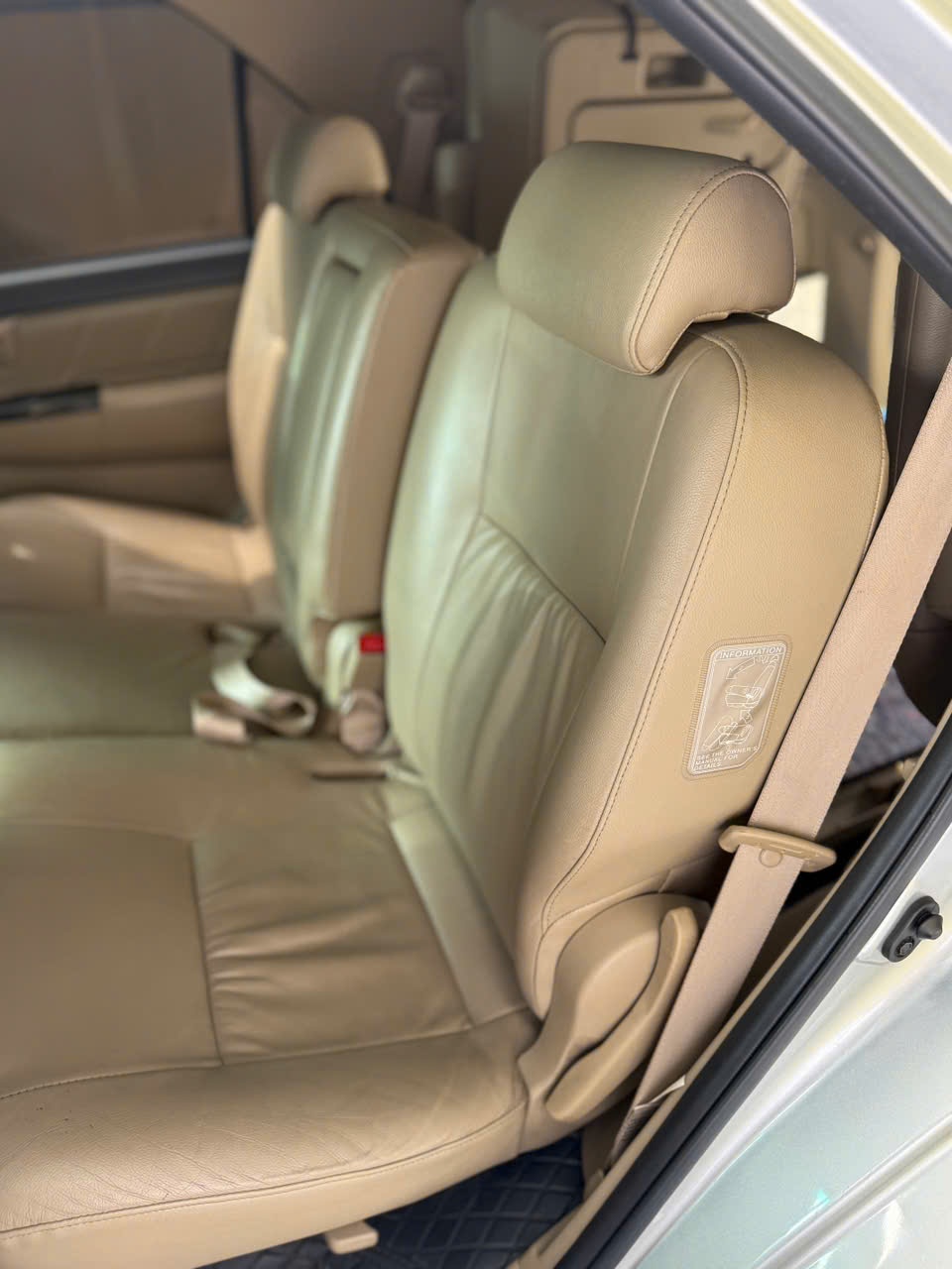 Toyota Fortuner 2.7 2014 - Nội thất 12