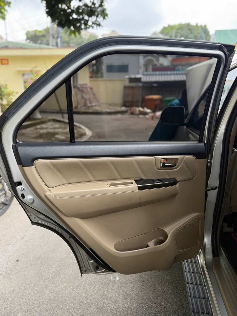 Toyota Fortuner 2.7 2014 - Nội thất 13