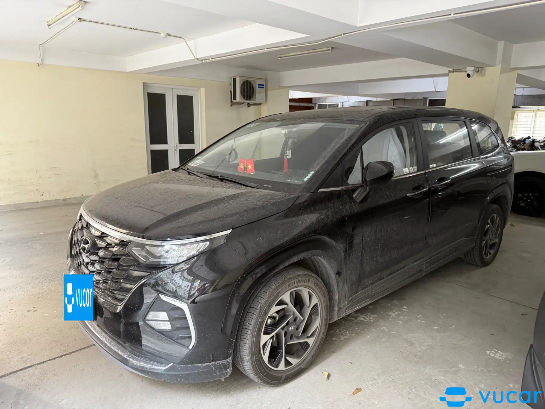 Huyndai Custin Đặc Biệt 1.5T 2024 - Ngoại thất 4