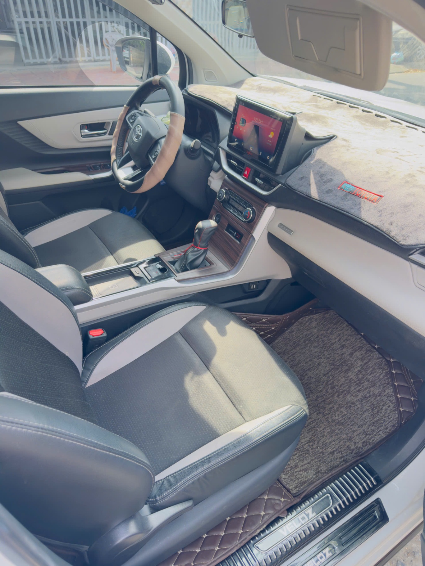 Toyota Veloz Cross Top 2022 - Nội thất 2