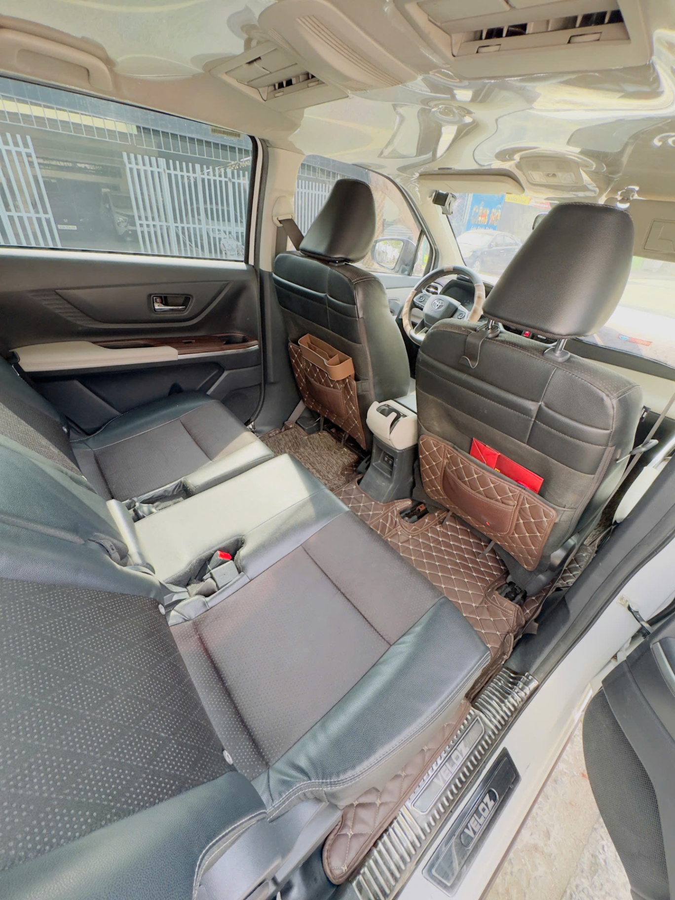 Toyota Veloz Cross Top 2022 - Nội thất 5