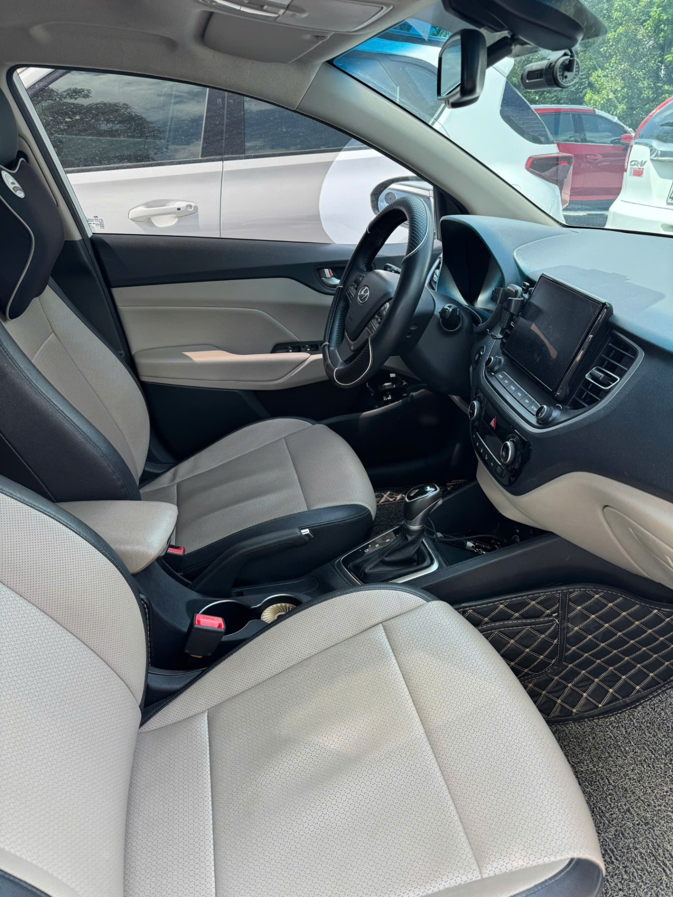 Hyundai Accent ath 2021 - Nội thất 2