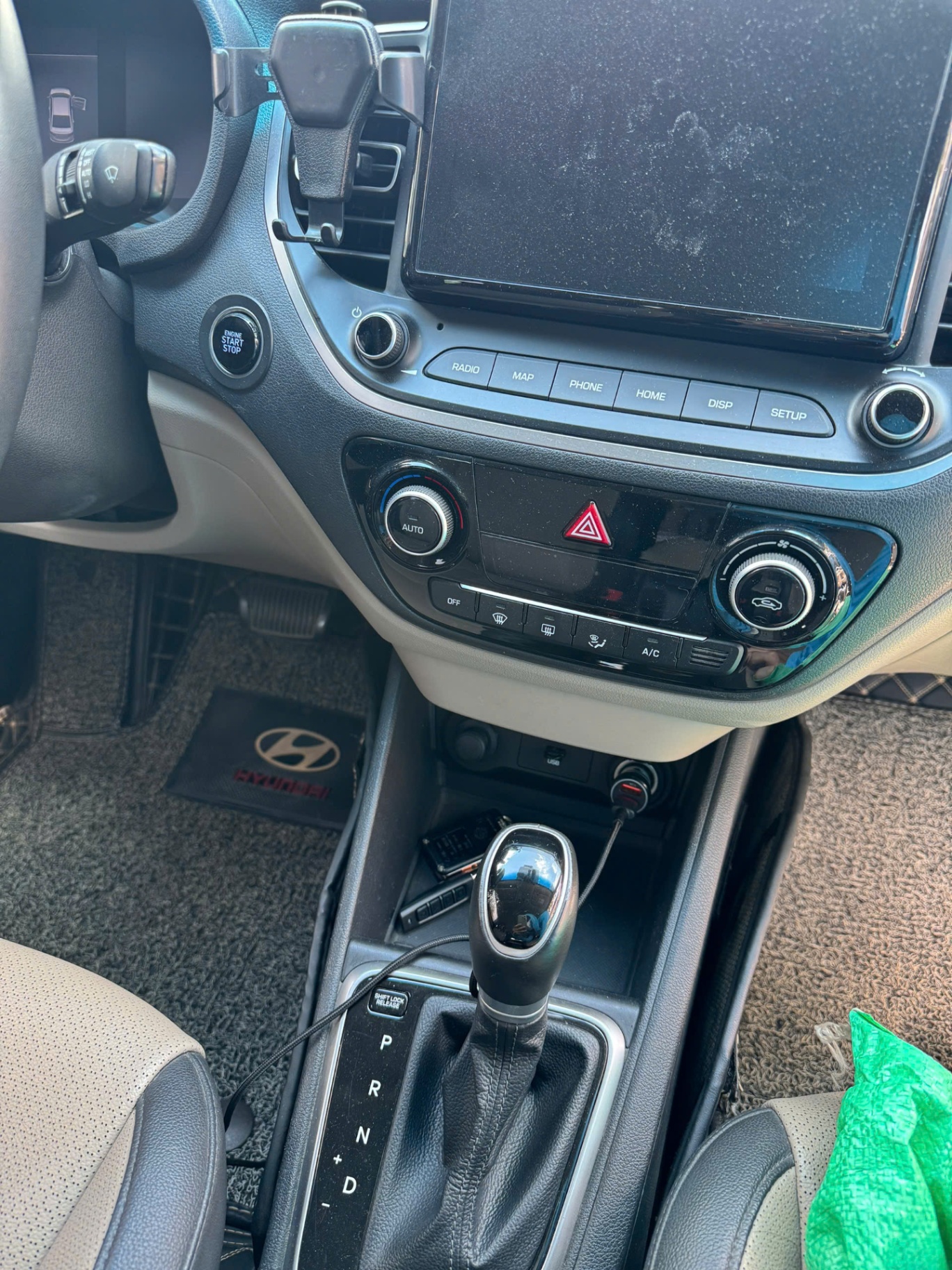 Hyundai Accent ath 2021 - Nội thất 4