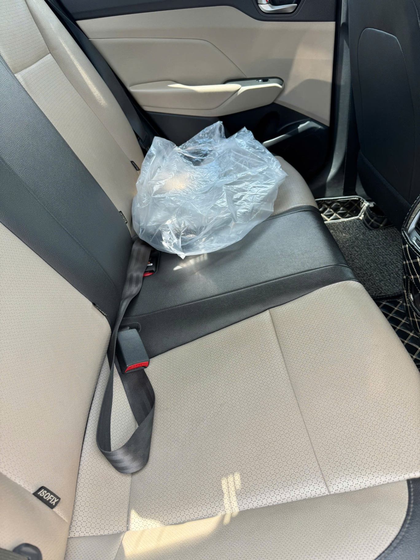 Hyundai Accent ath 2021 - Nội thất 5