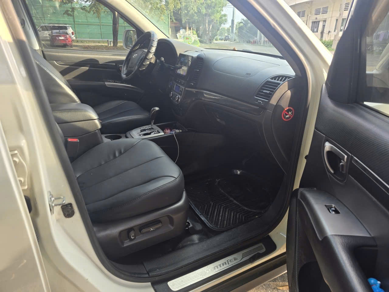 Hyundai Santafe 2021 - Nội thất 3