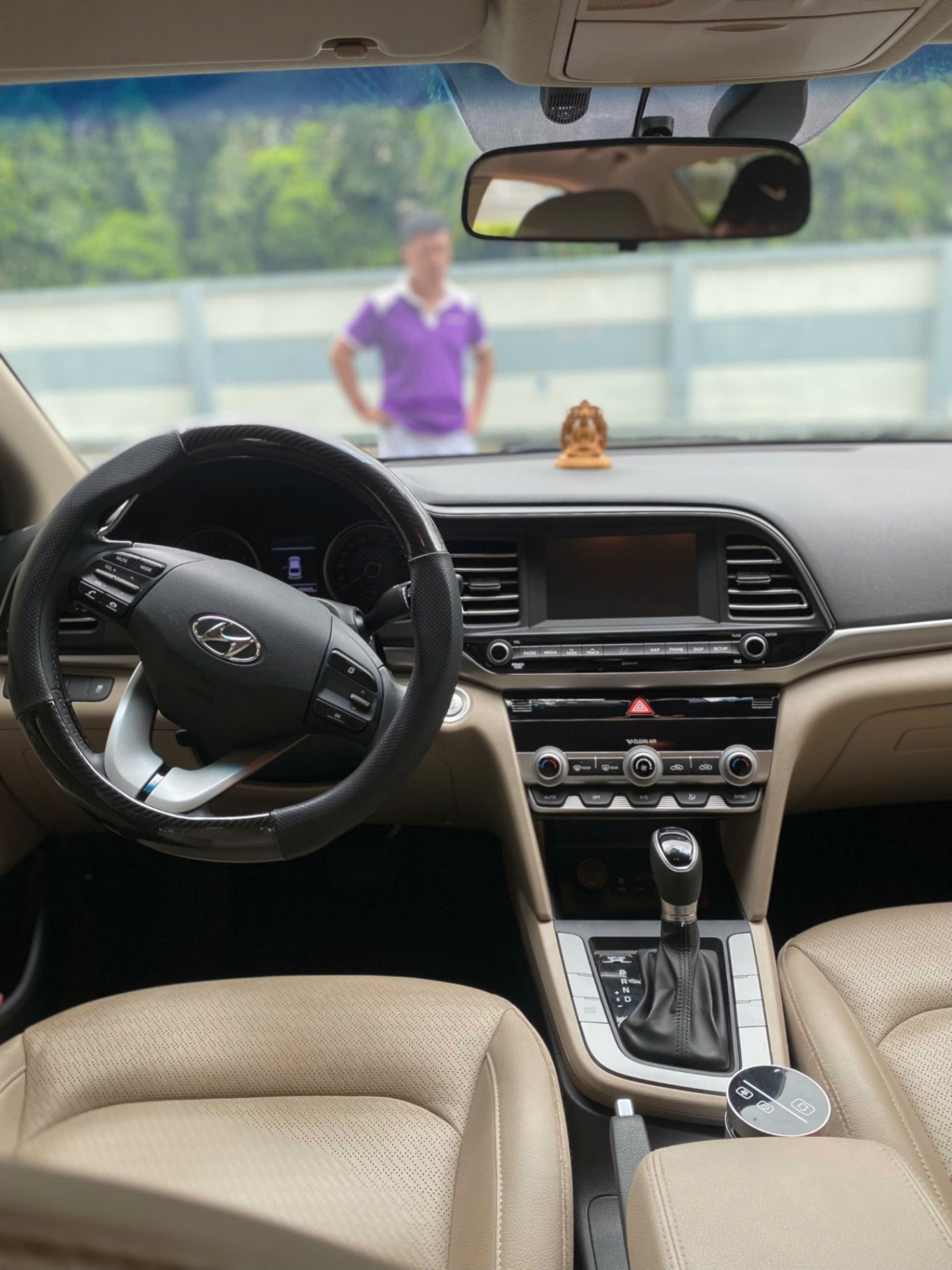 Huyndai Elantra 1.6 AT 2021 - Nội thất 4