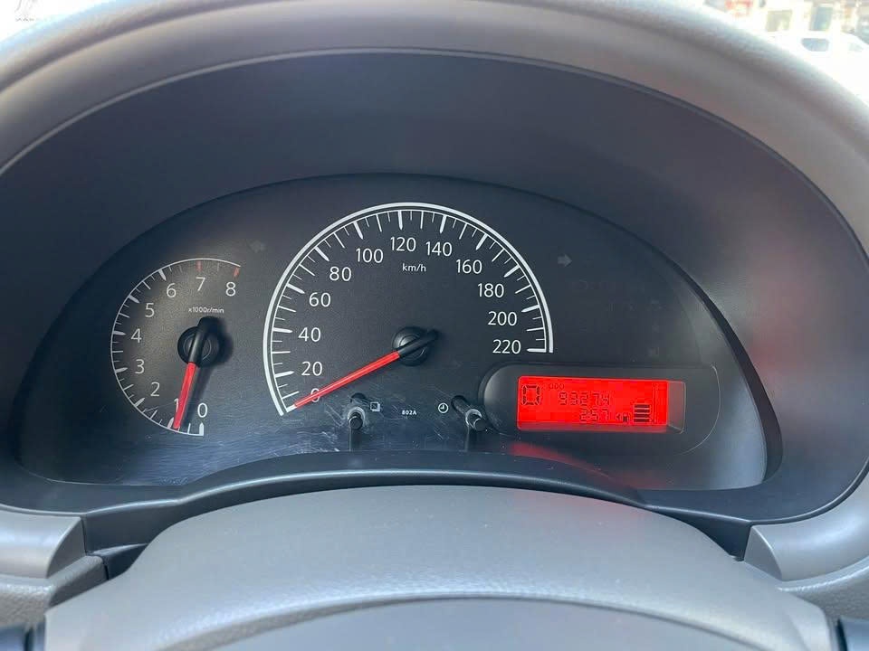 Nissan Sunny XT Premium 2018  - Nội thất 1