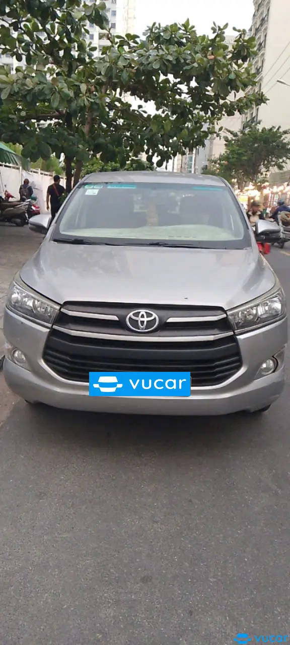 Toyota Innova 2.0e Mt 2019