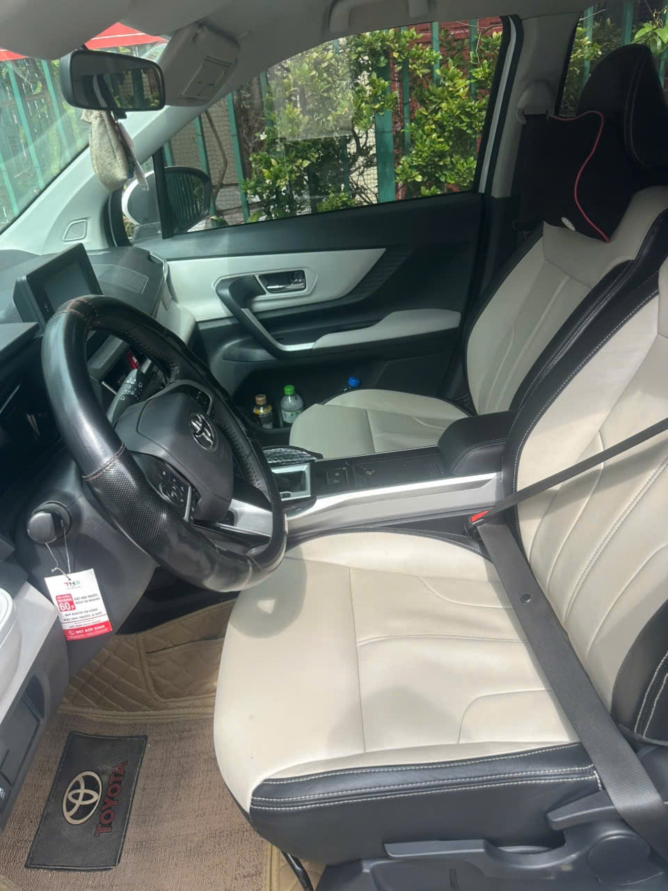 Toyota Veloz CVT 2022  - Nội thất 1