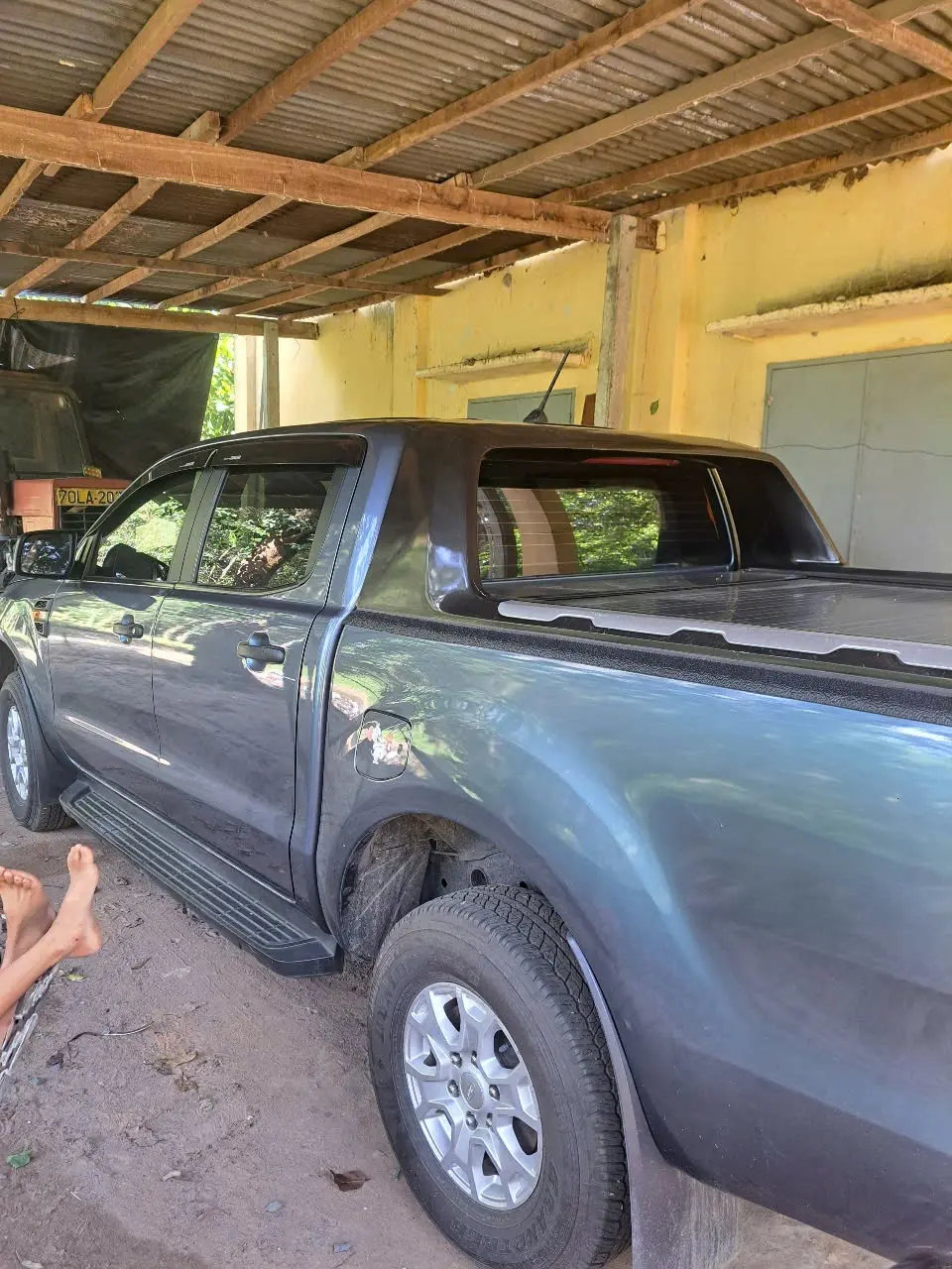 Ford Ranger 4x2 XLS AT 2019 - Ngoại thất 2