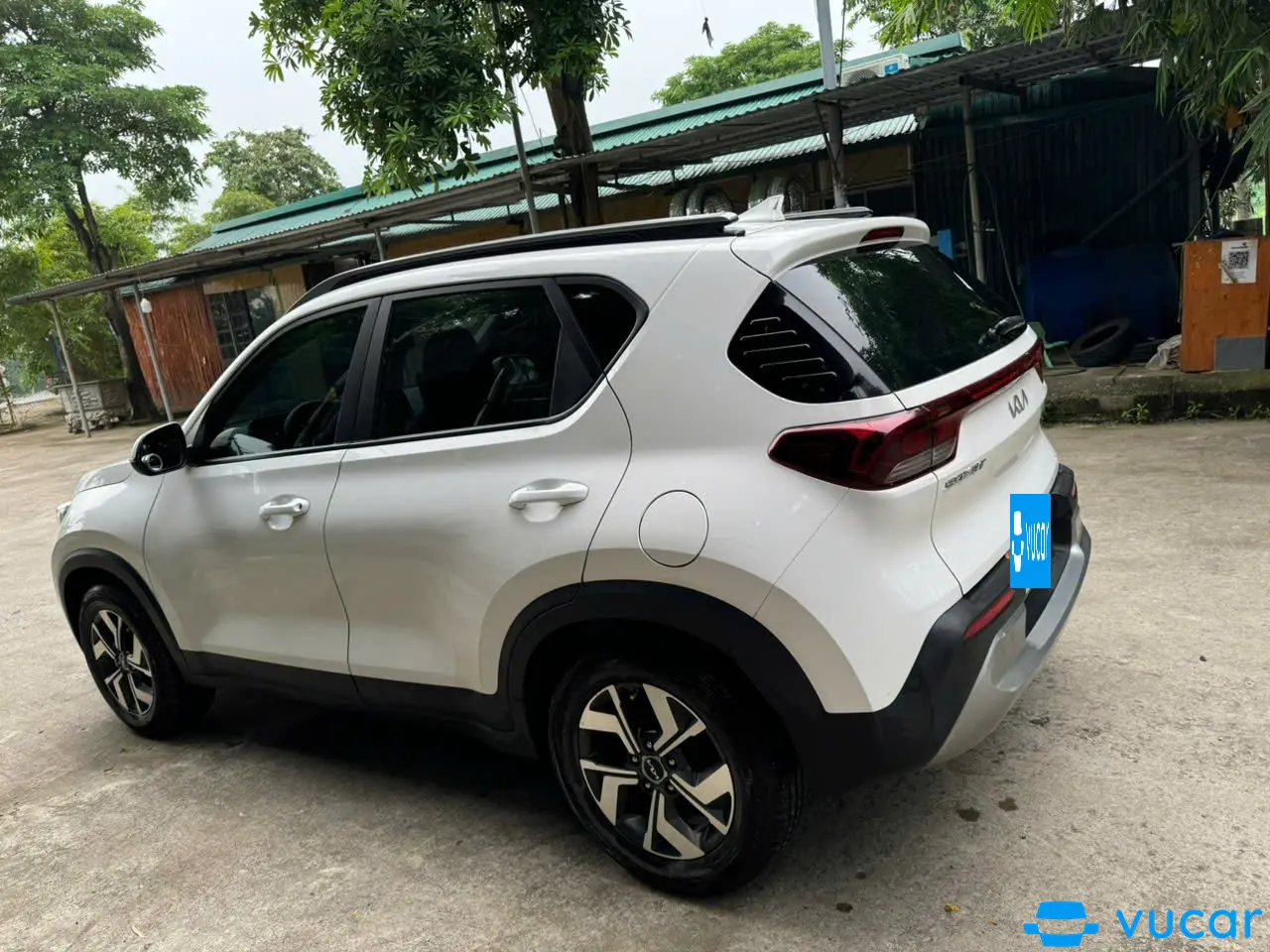 Kia Sonet Deluxe 1.5 AT 2022 - Ngoại thất 2