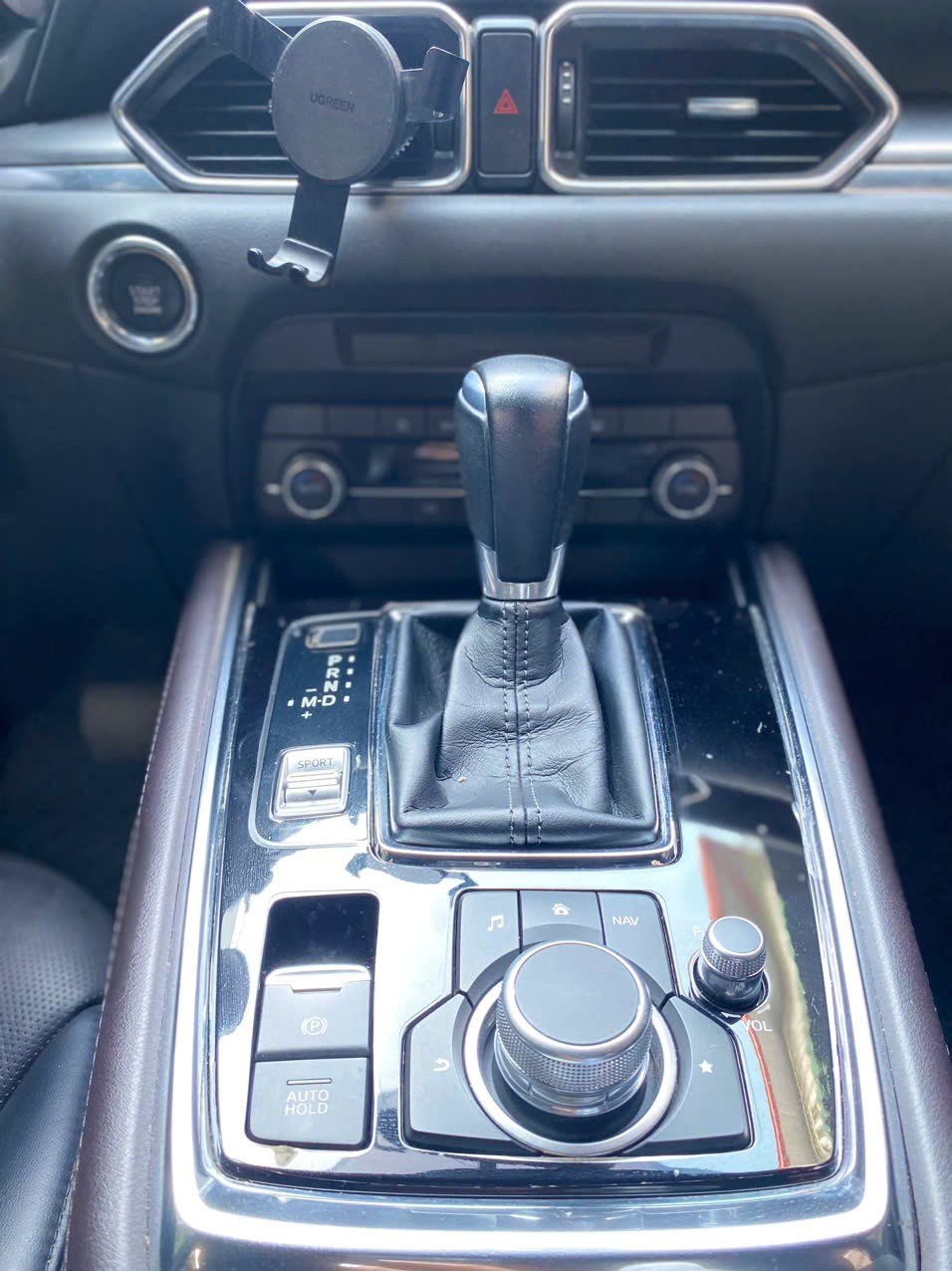 Mazda CX8 Deluxe 2022  - Nội thất 1
