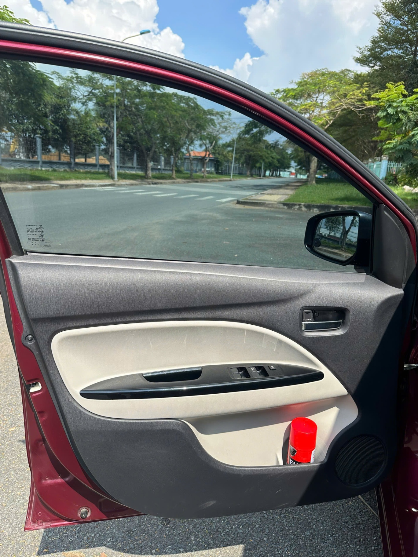 Mitsubishi mirage 1.2 AT 2017 - Nội thất 5