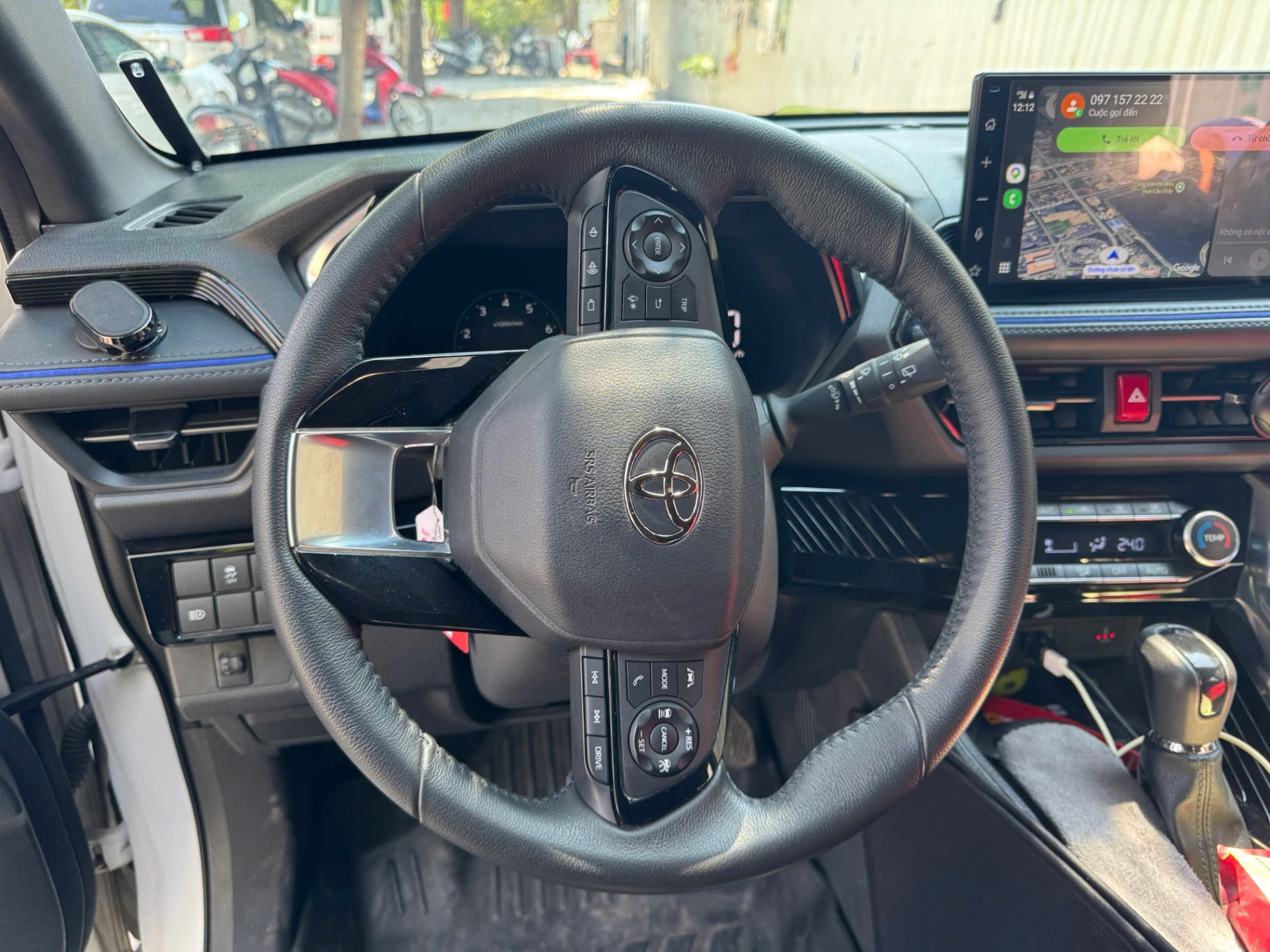 Toyota Yaris cross 1.5 D-CVT 2023 - Nội thất 9