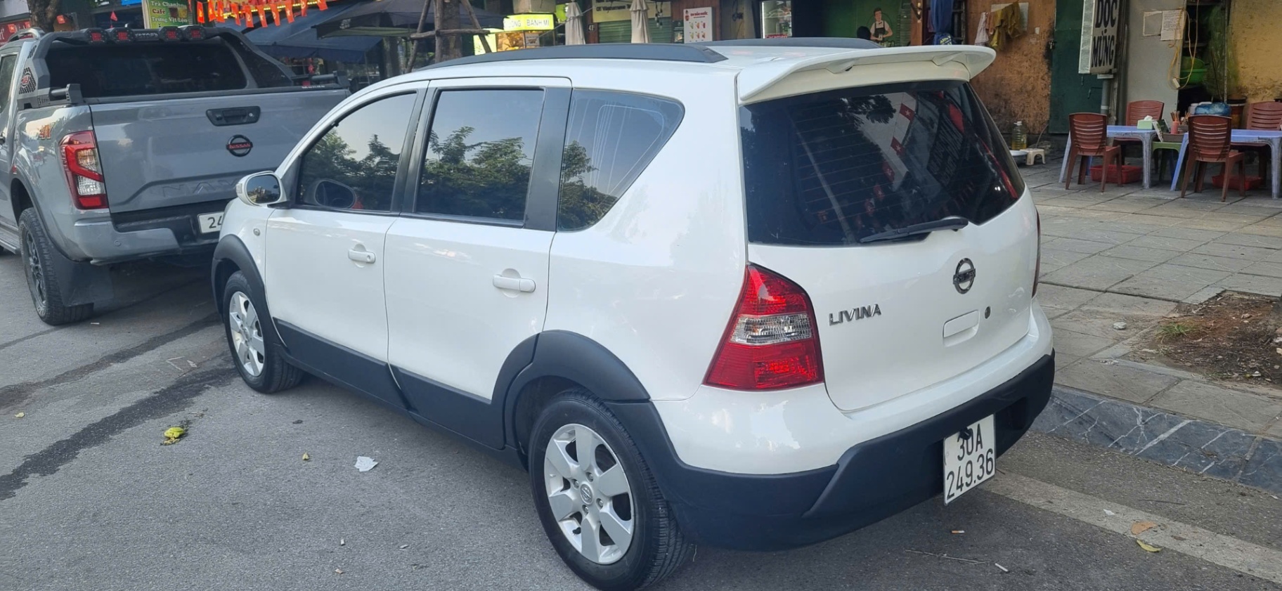 nissan livina at 2010 nhập Đài Loan - Ngoại thất 4