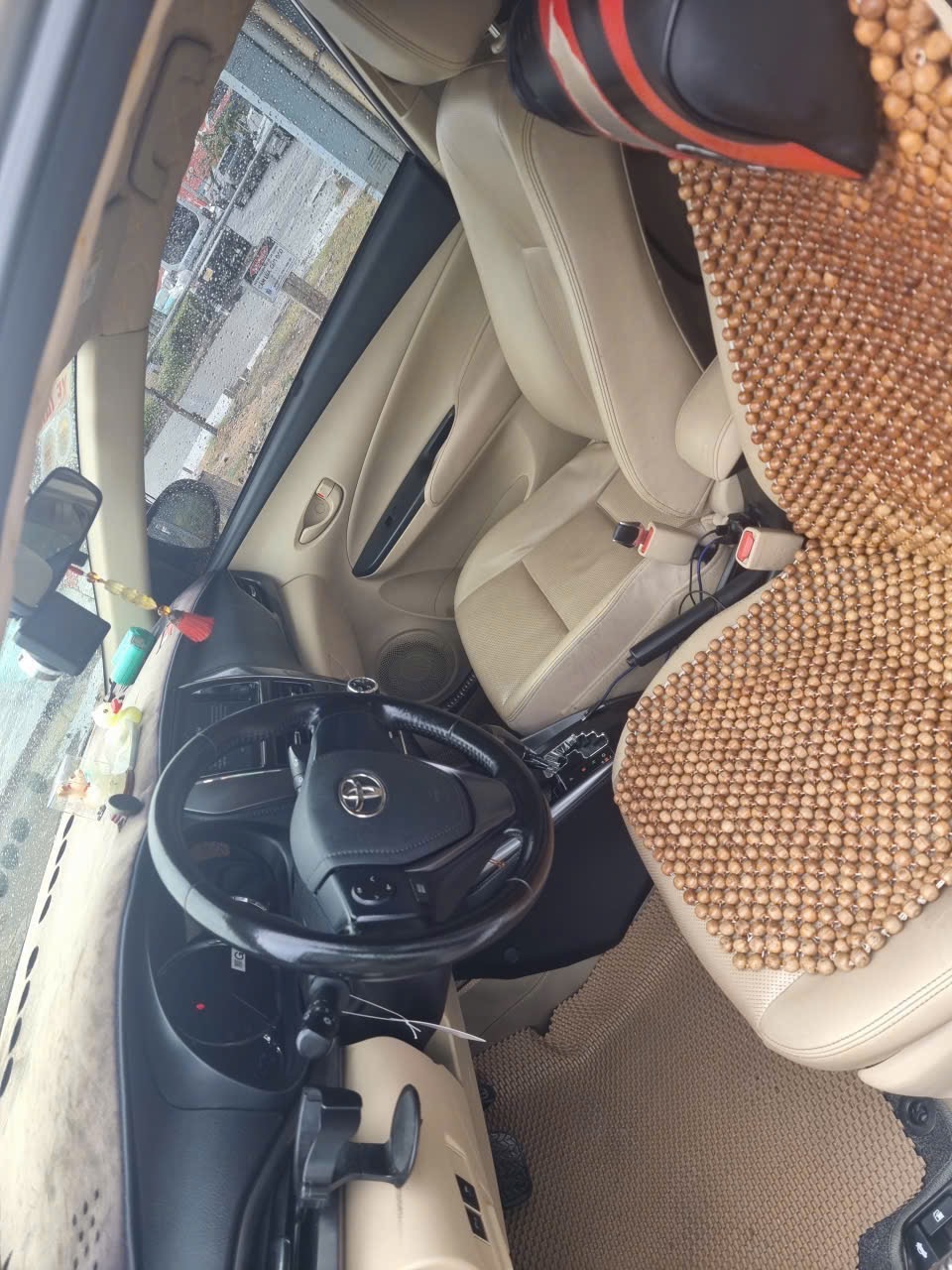 Toyota Vios  - Nội thất 2