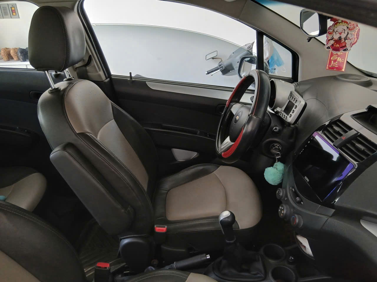 Chevrolet Spark LT 1.2 MT 2013 - Nội thất 1