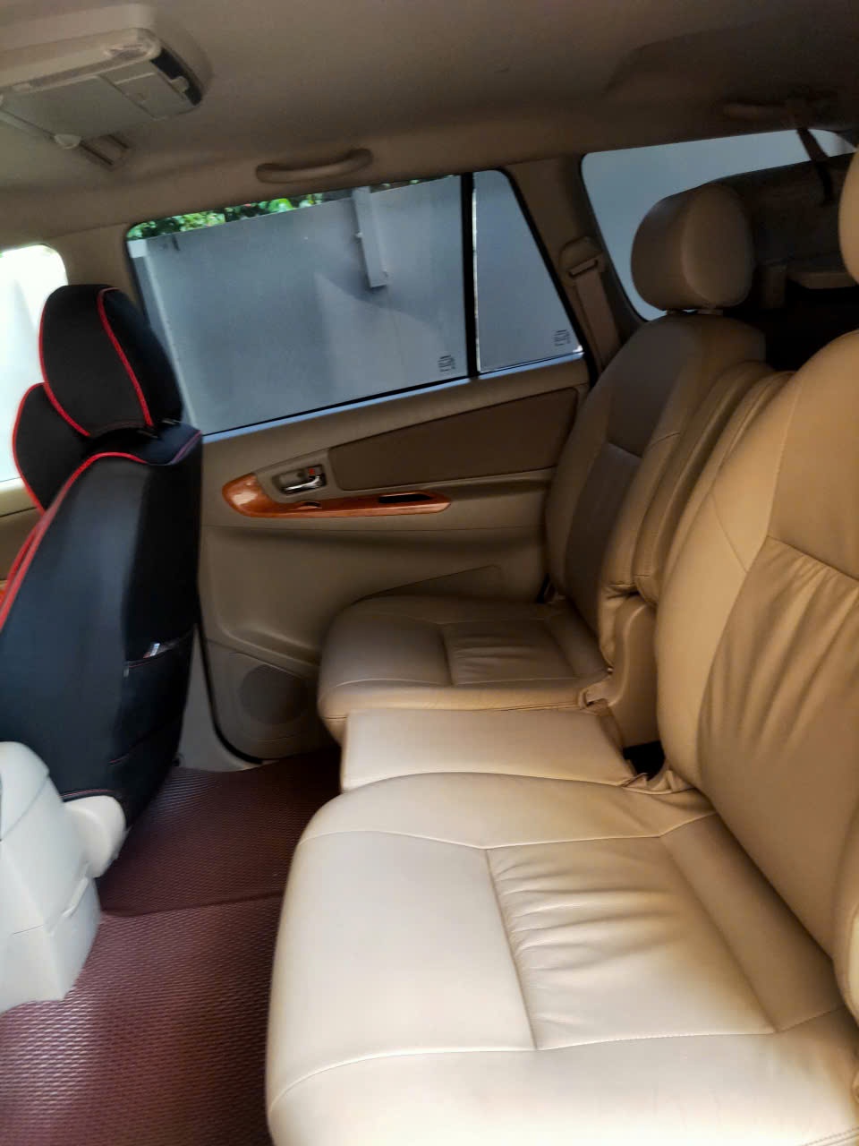 Toyota Innova G bản thương gia GSR 7 chỗ 2011 - Nội thất 6