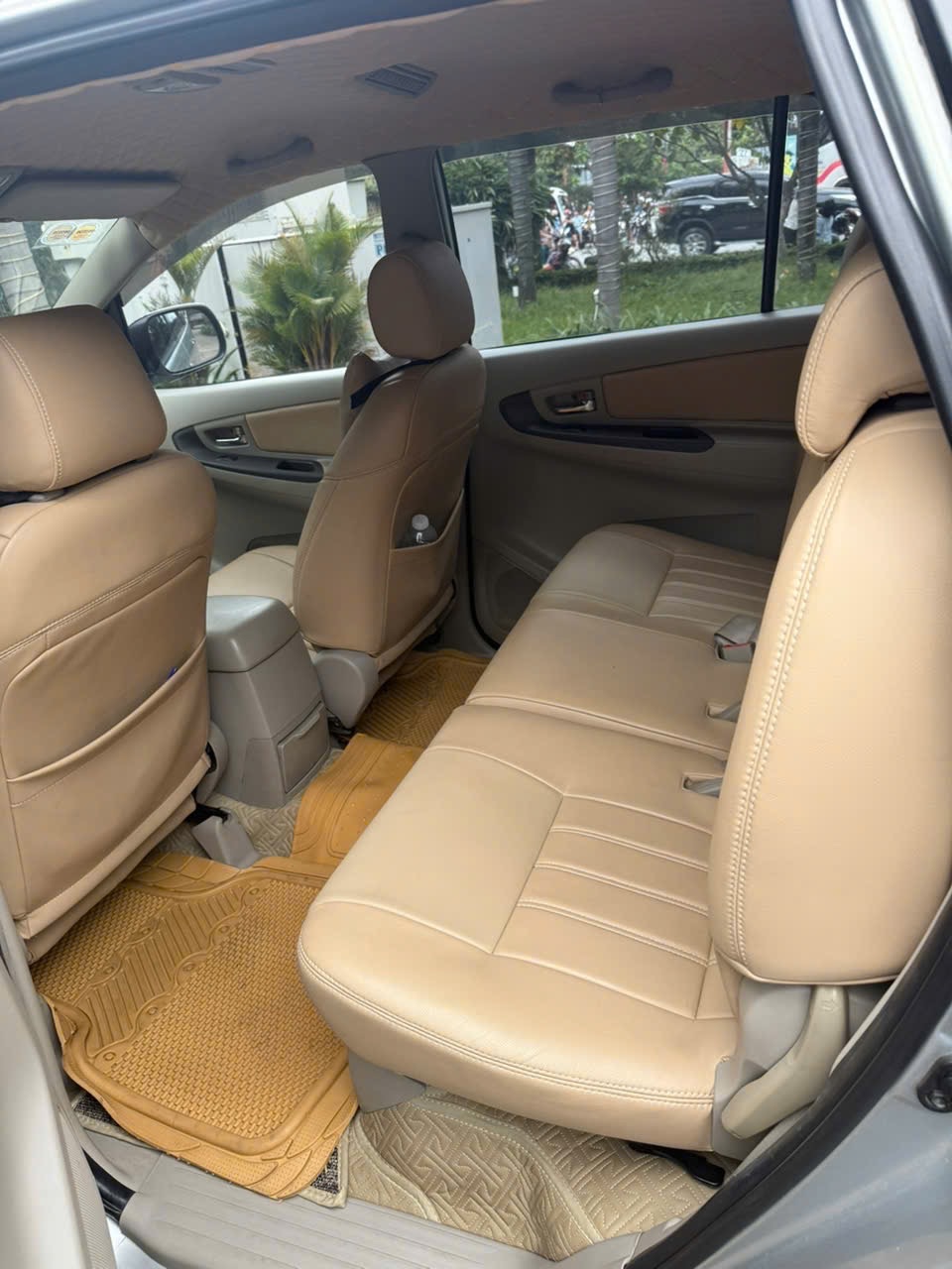 Toyota Innova 2014 - Nội thất 4